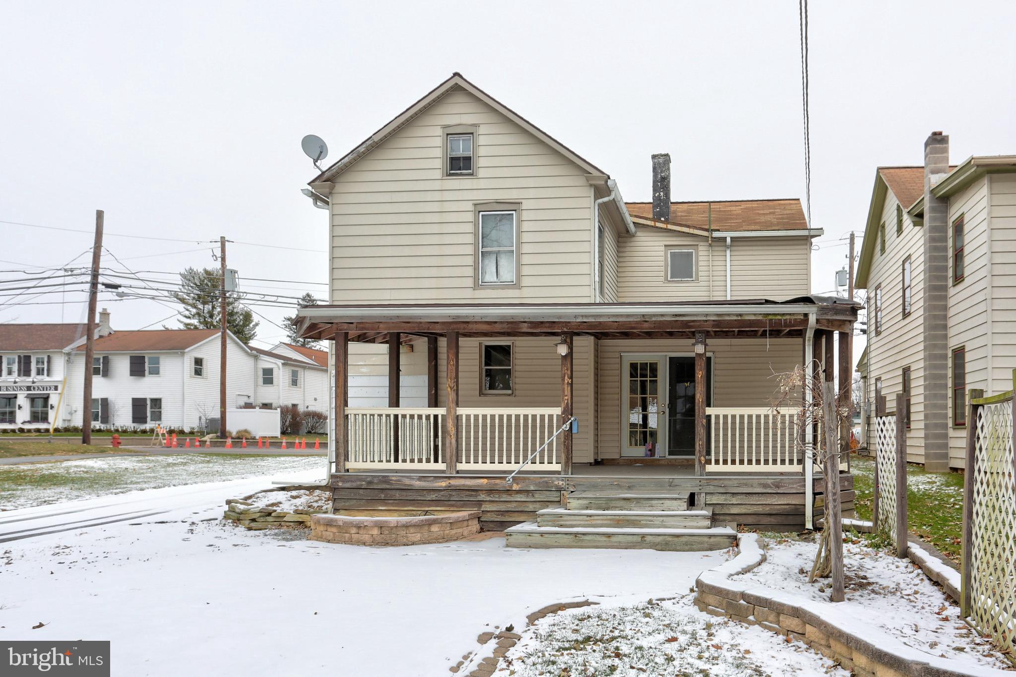 WEST EARL TWP - Residential
