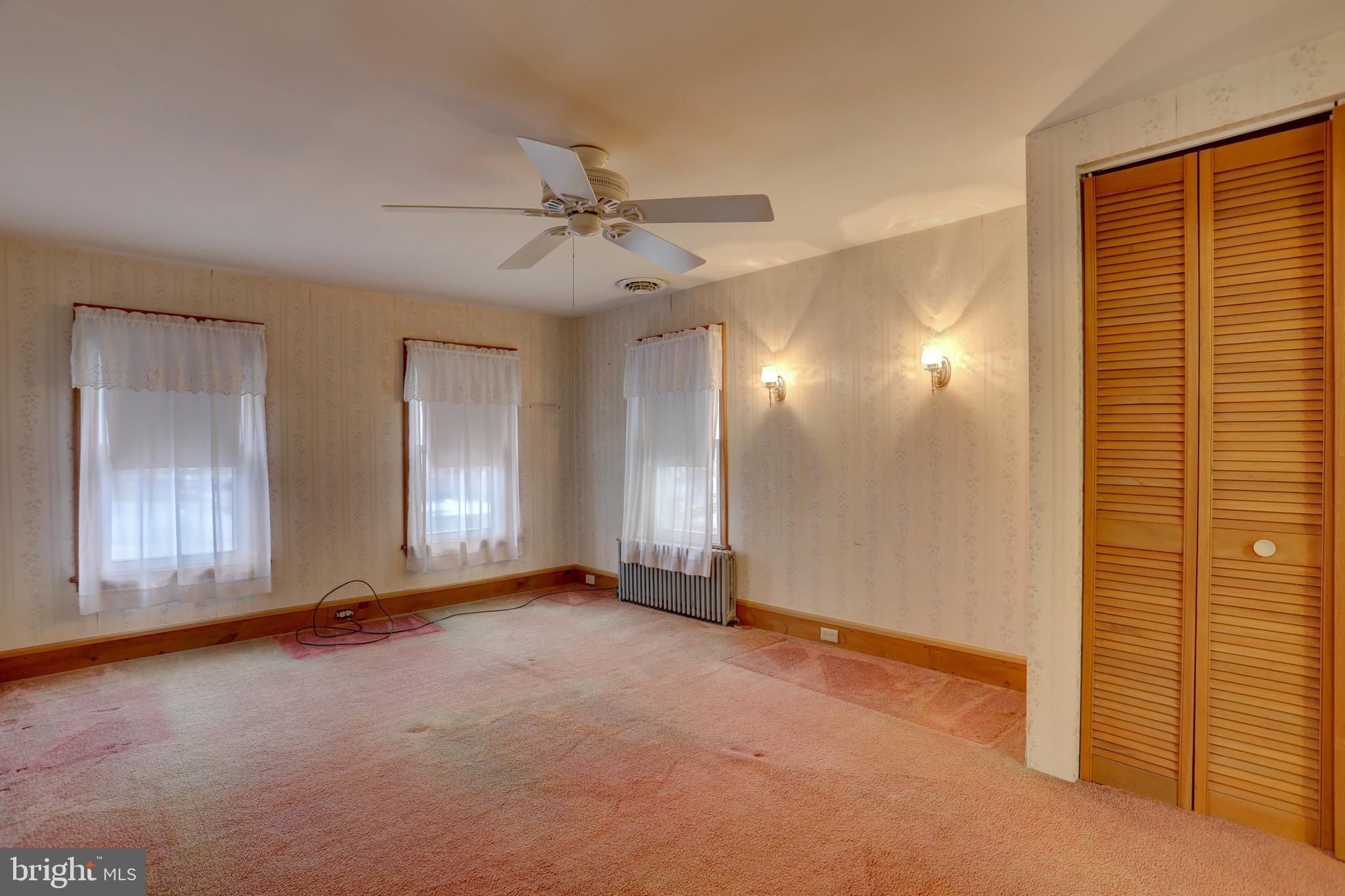 WEST EARL TWP - Residential
