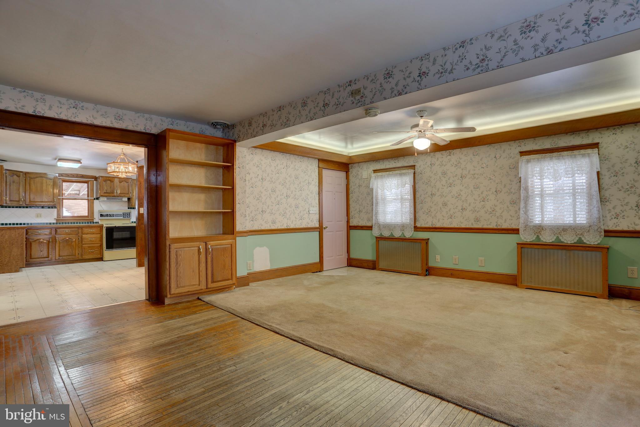 WEST EARL TWP - Residential