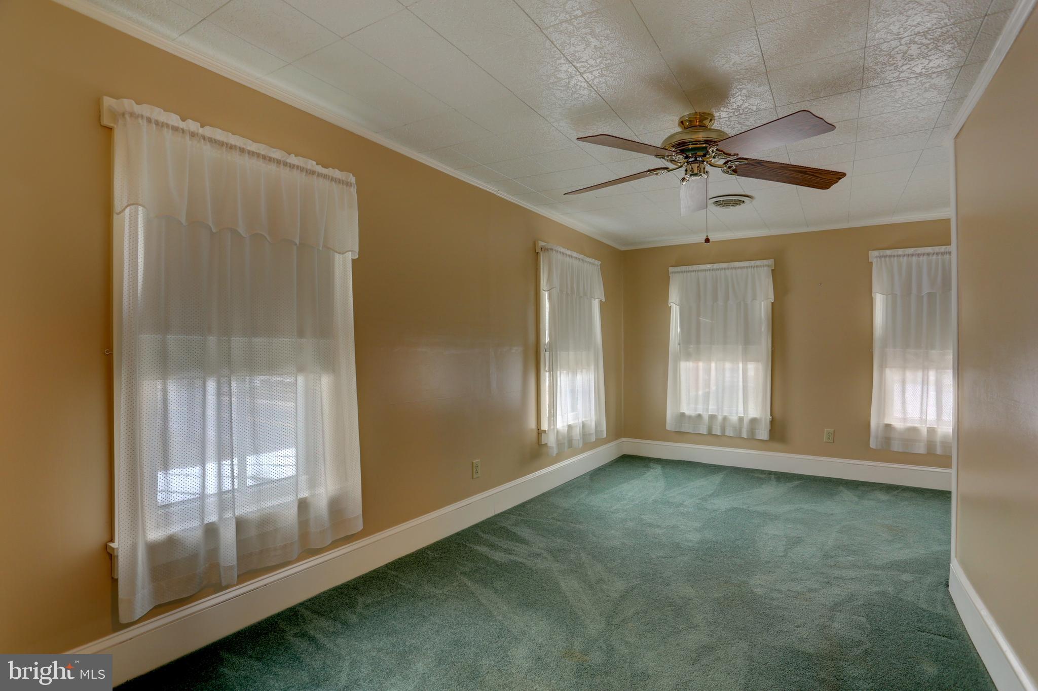 WEST EARL TWP - Residential