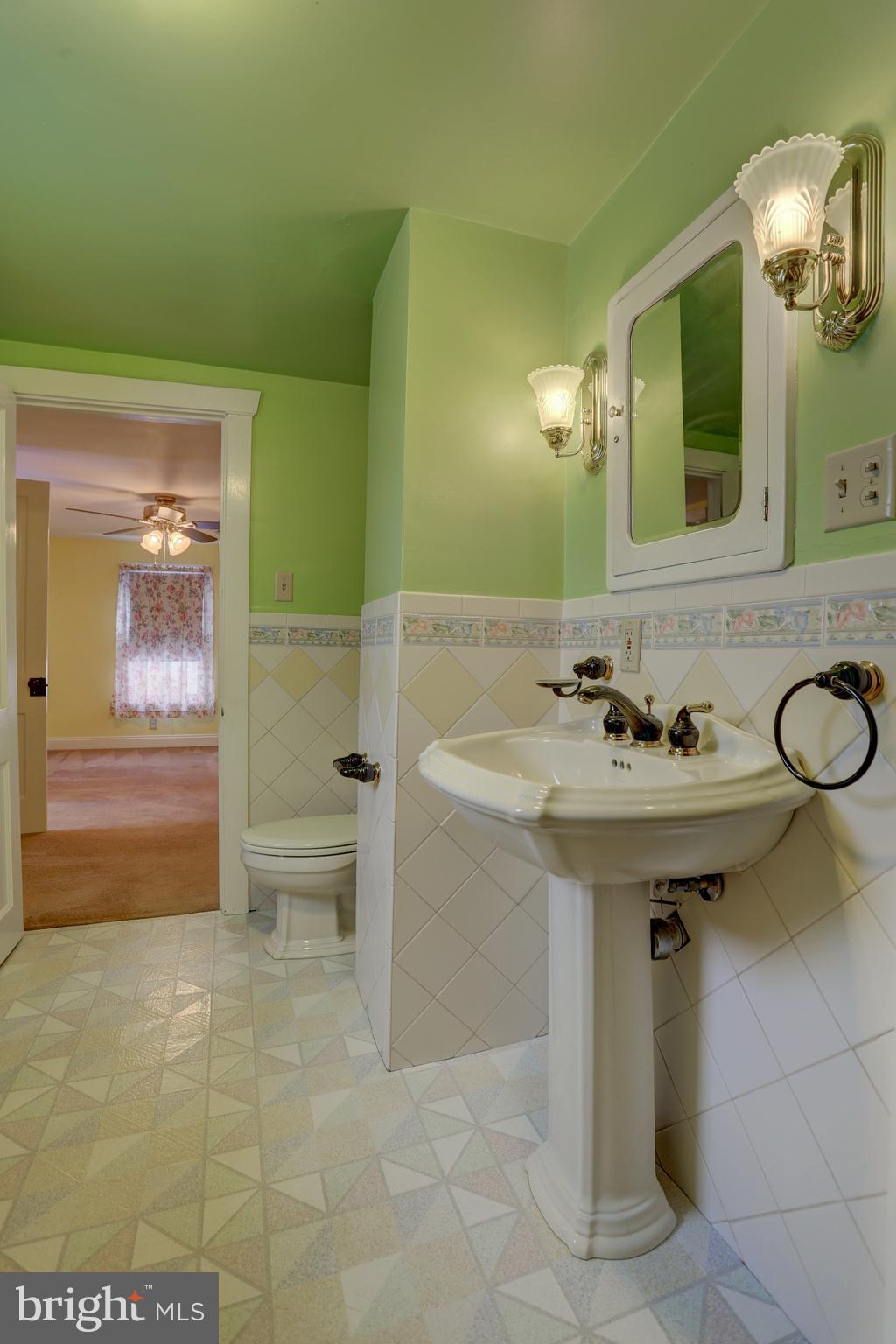WEST EARL TWP - Residential