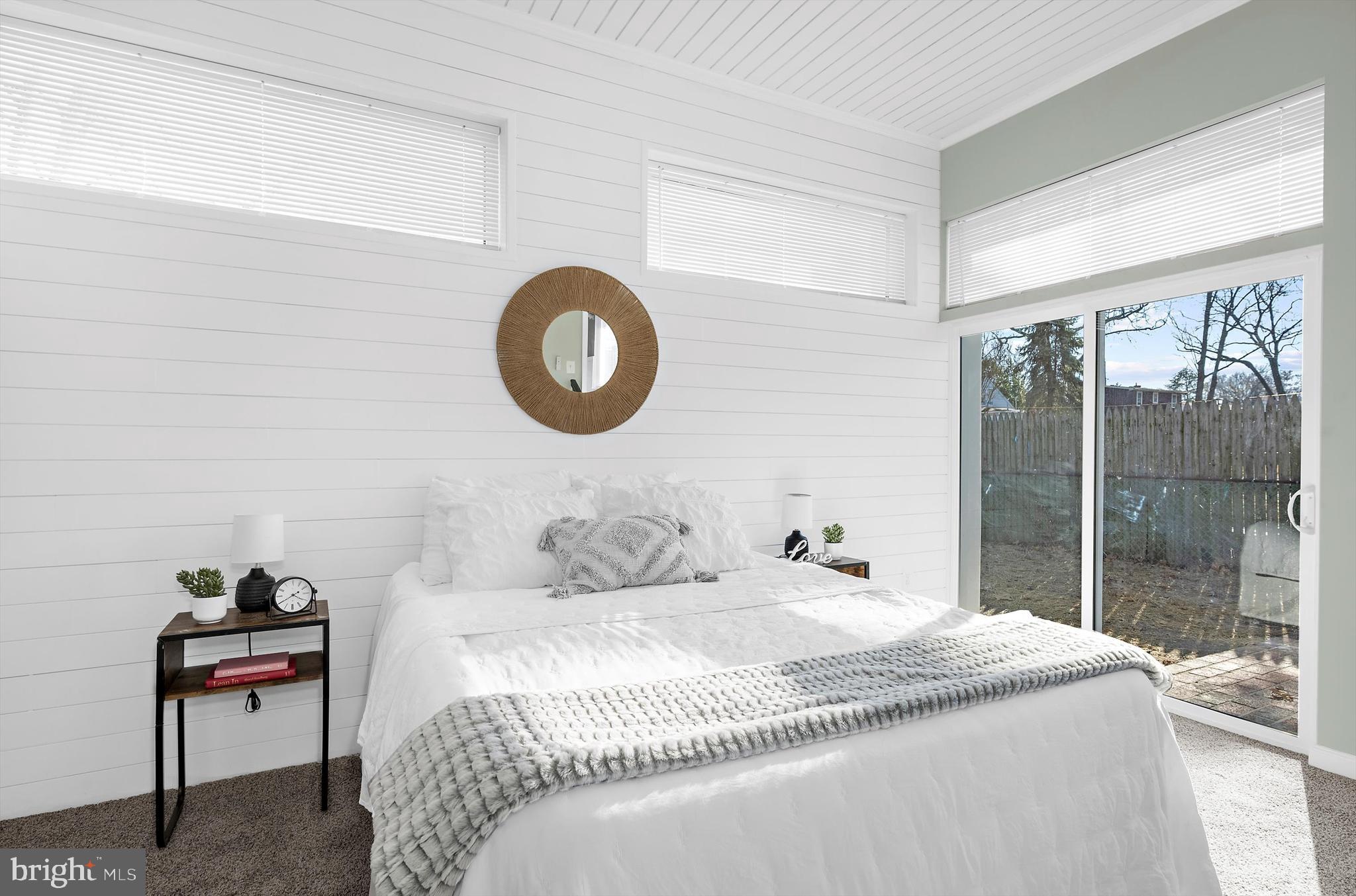 RIVIERA BEACH - Residential