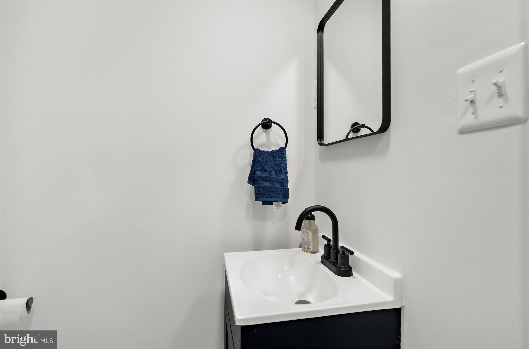 RIVIERA BEACH - Residential