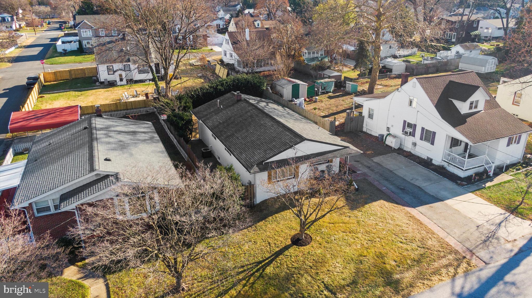 RIVIERA BEACH - Residential