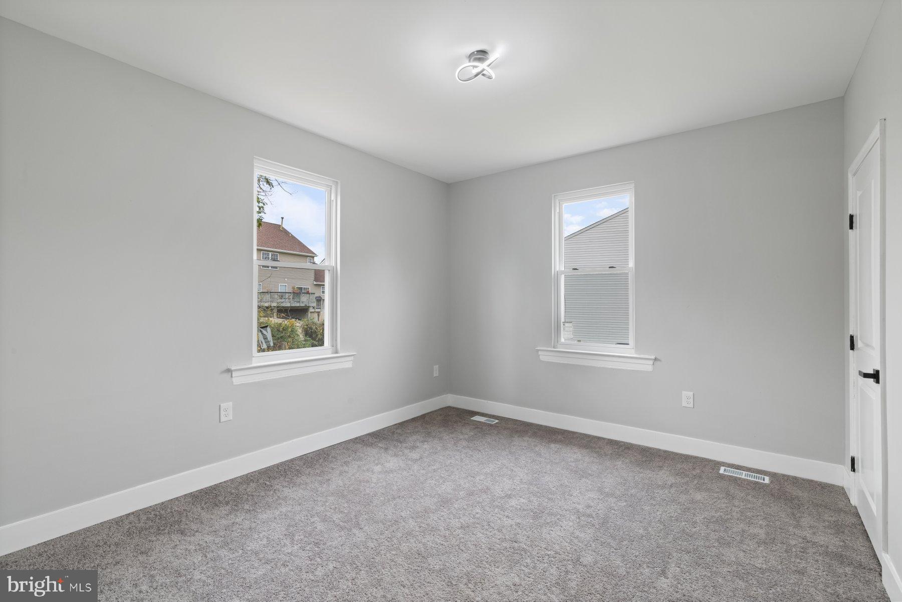 MILFORD MILL - Residential