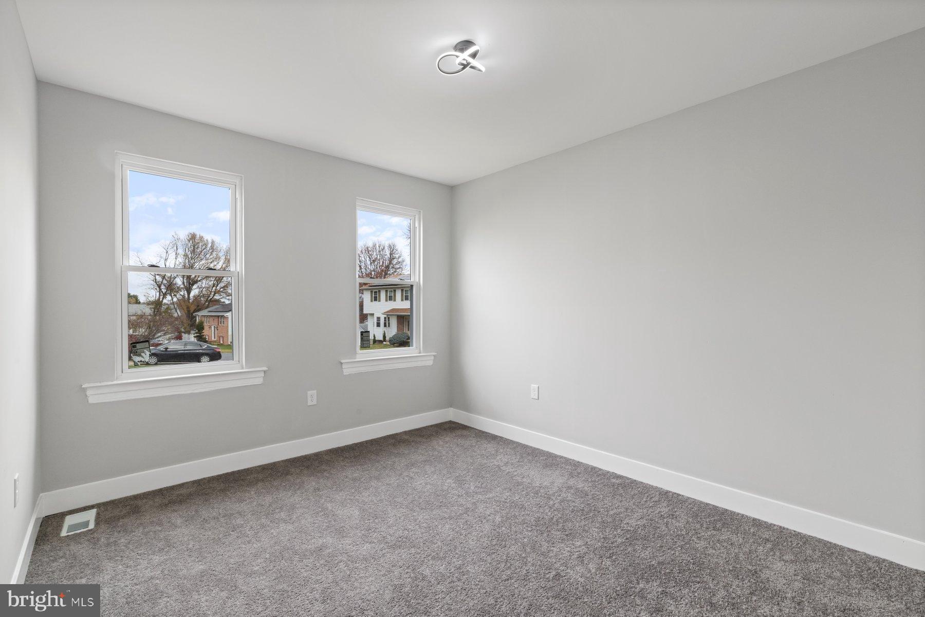 MILFORD MILL - Residential