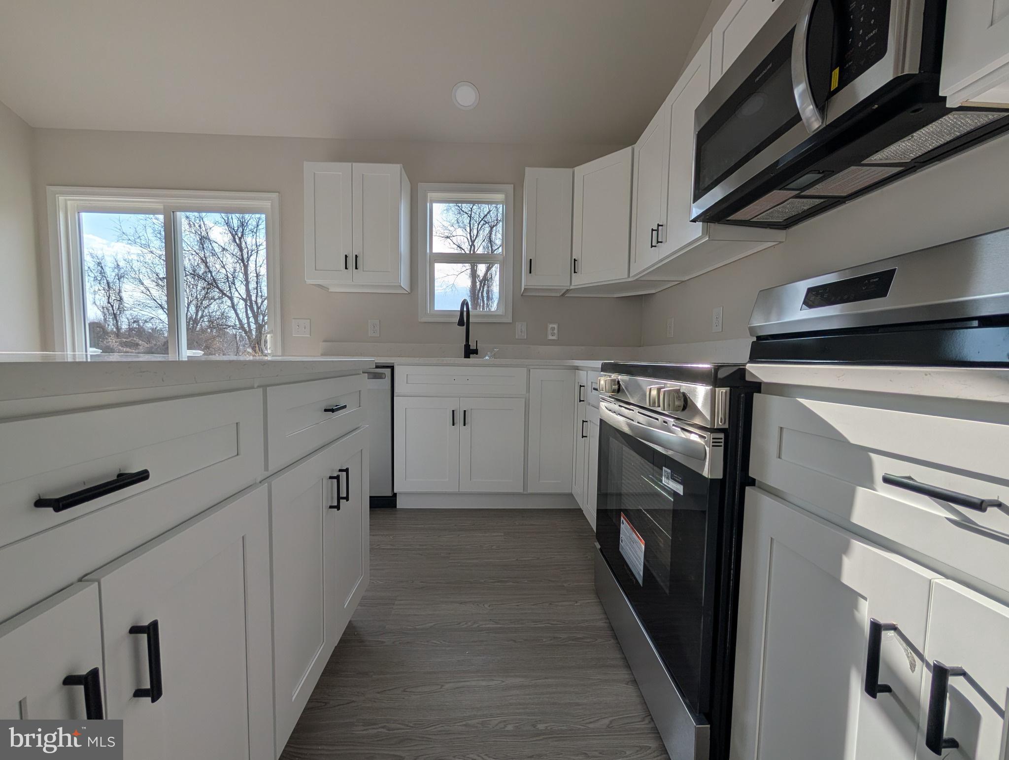 MANOKIN VILLAGE - Residential