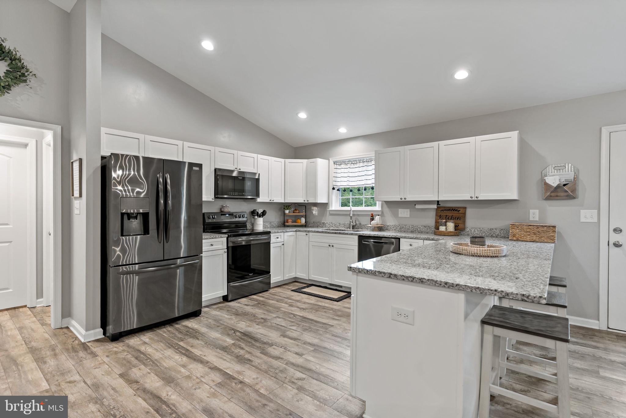 CANNON HILL HEIGHTS II - Residential