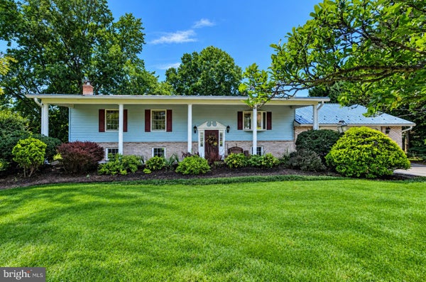 15 DONALD ST, SHERMANS DALE, PA 17090 - Image 22016df3f1d507a70c05bc7e59a0b08d/408184074