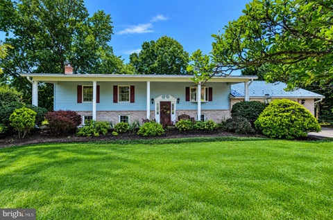 Homes For Sale - 15 Donald Street<br/> SHERMANS DALE, PA 17090