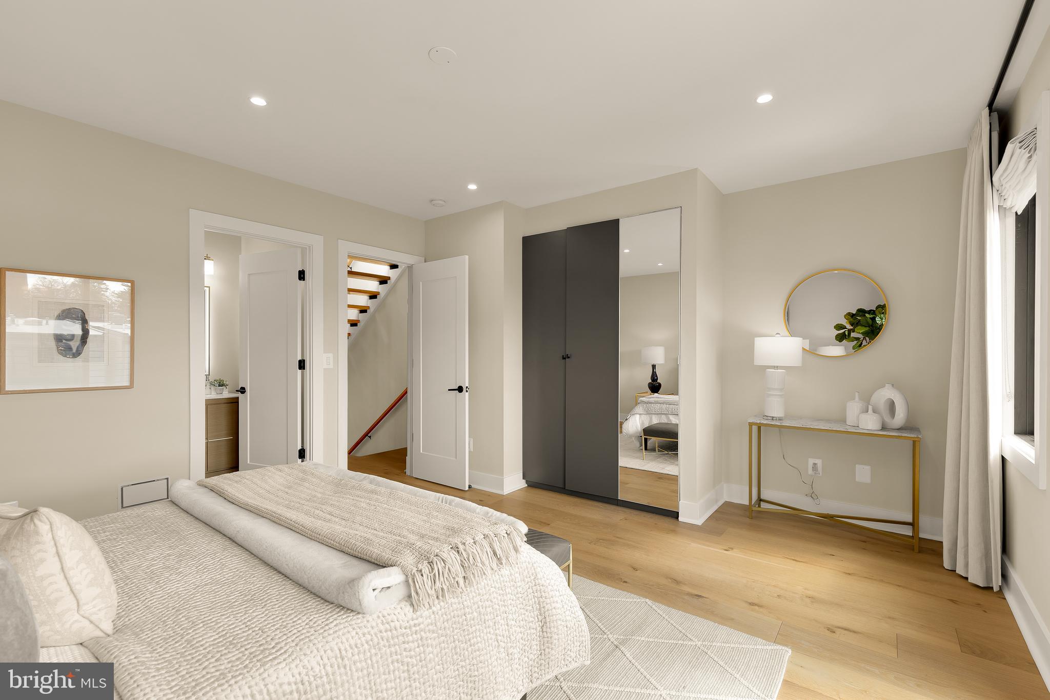 BURLEITH - Residential