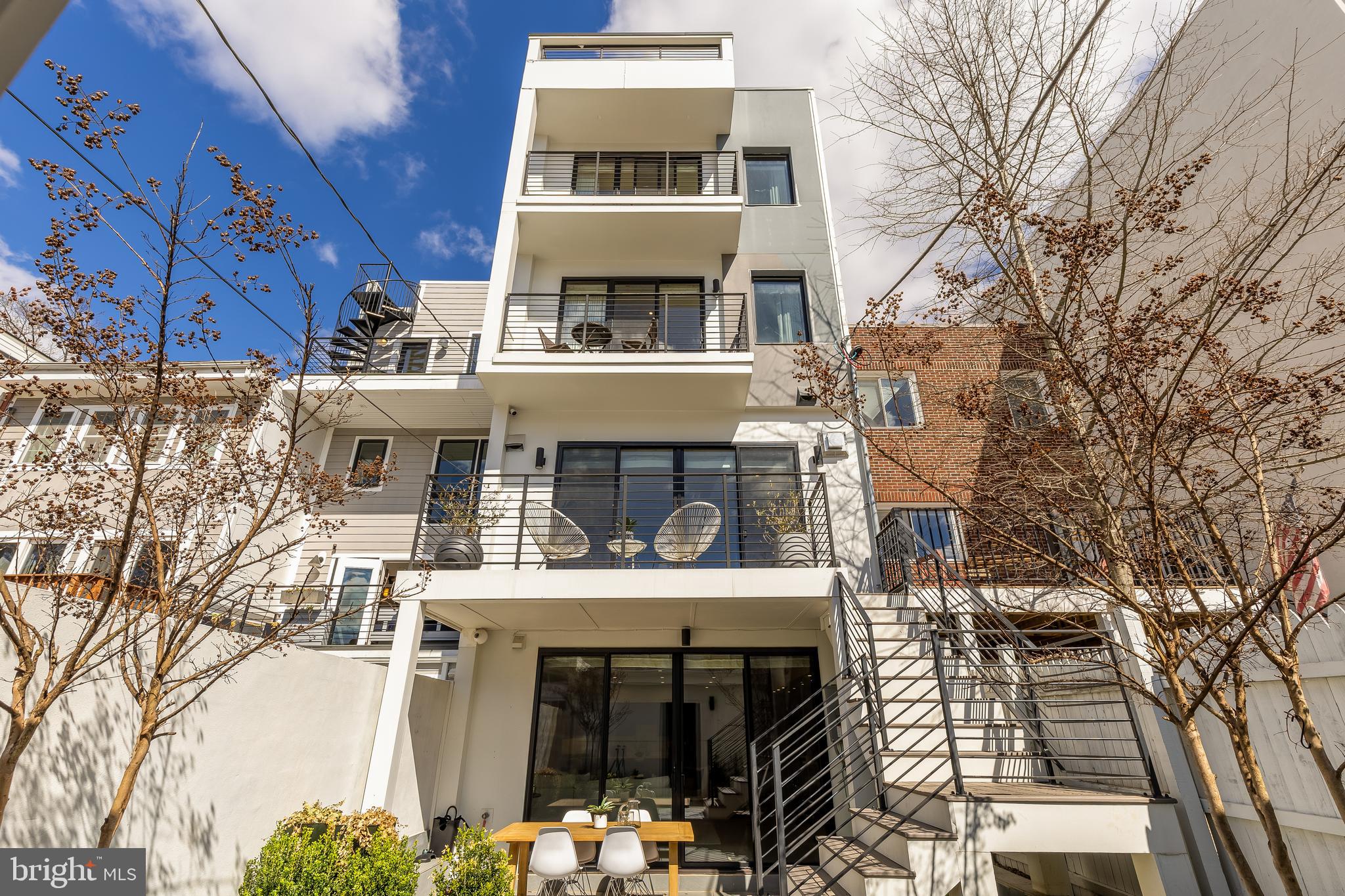 BURLEITH - Residential