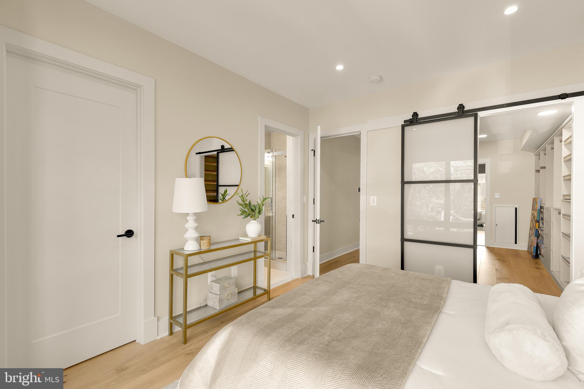 BURLEITH - Residential