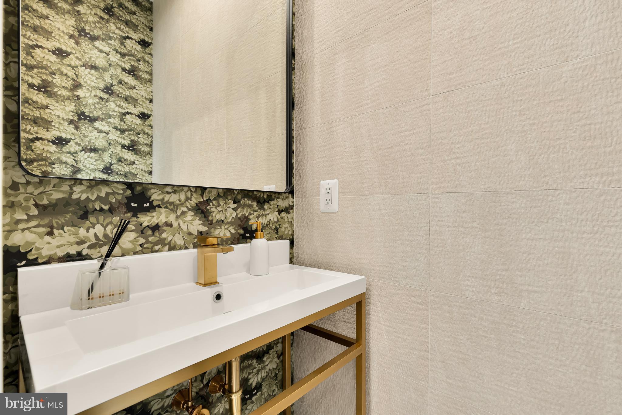 BURLEITH - Residential