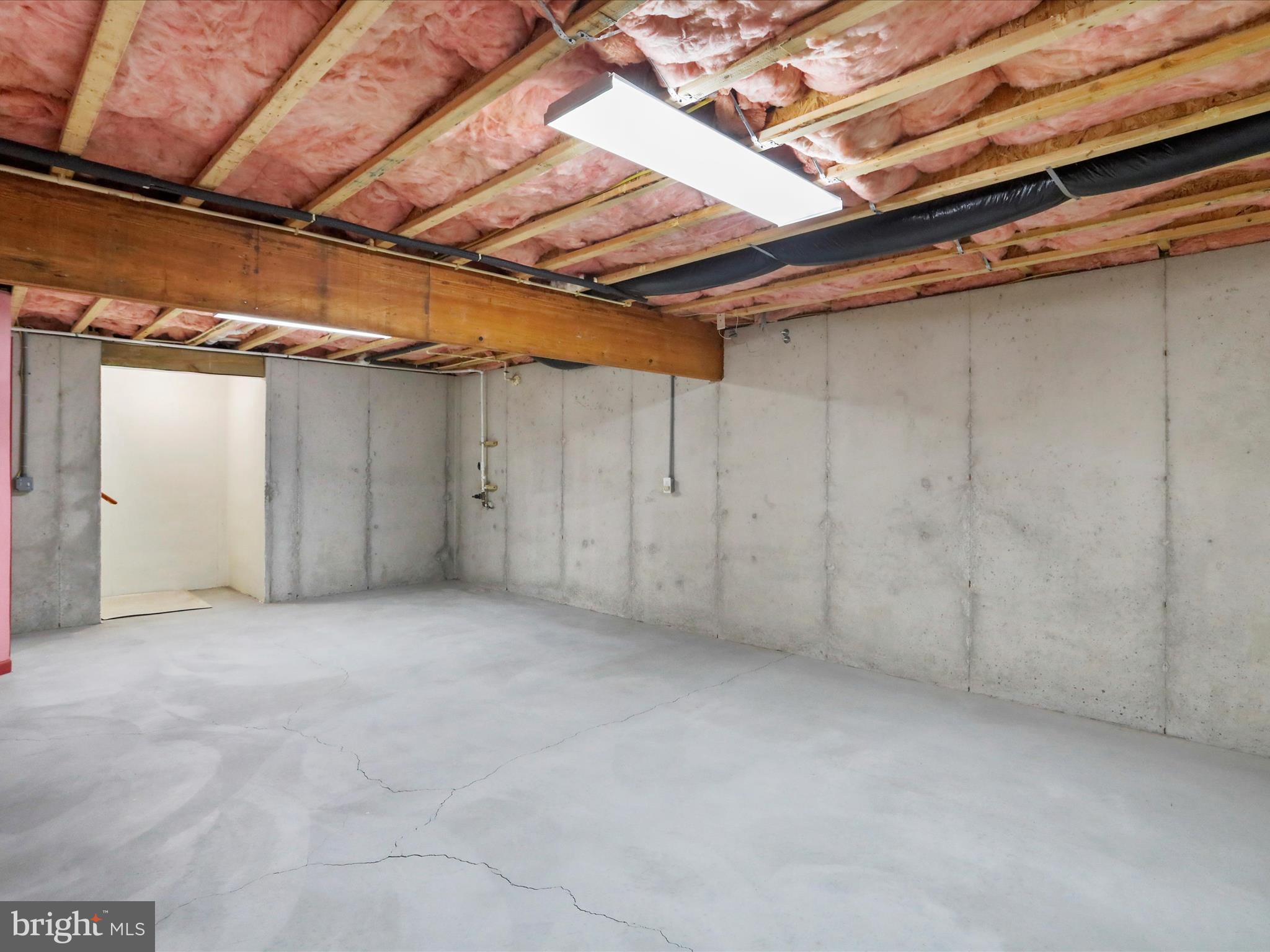 FAIRVIEW OAKS - Residential