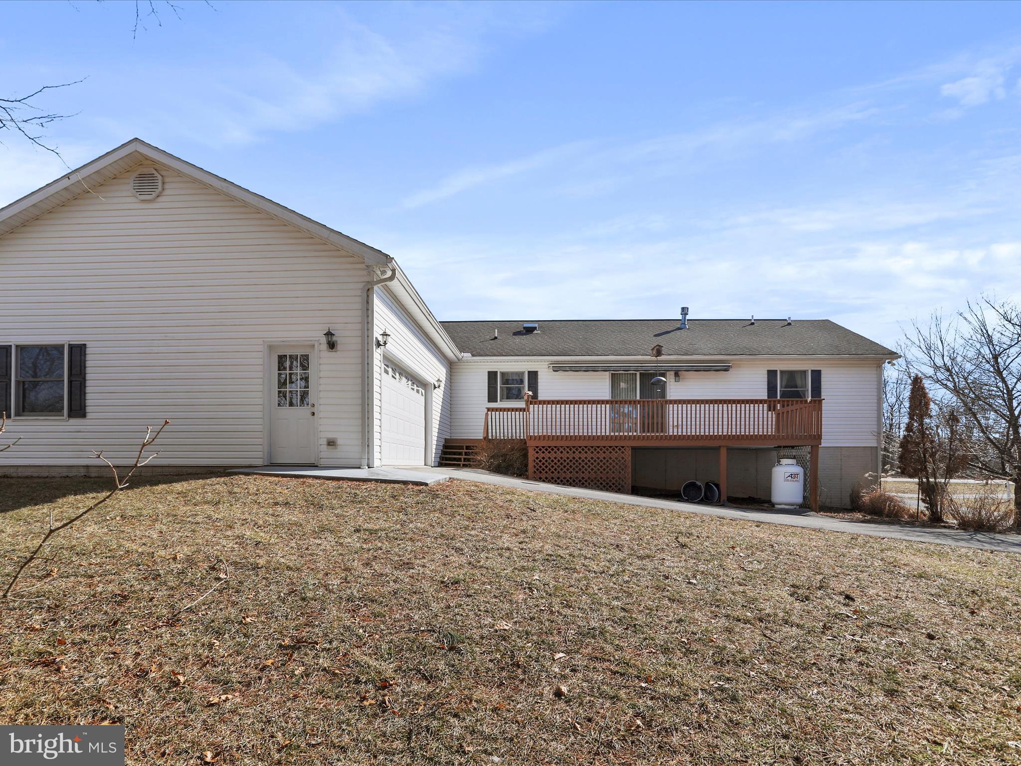 FAIRVIEW OAKS - Residential