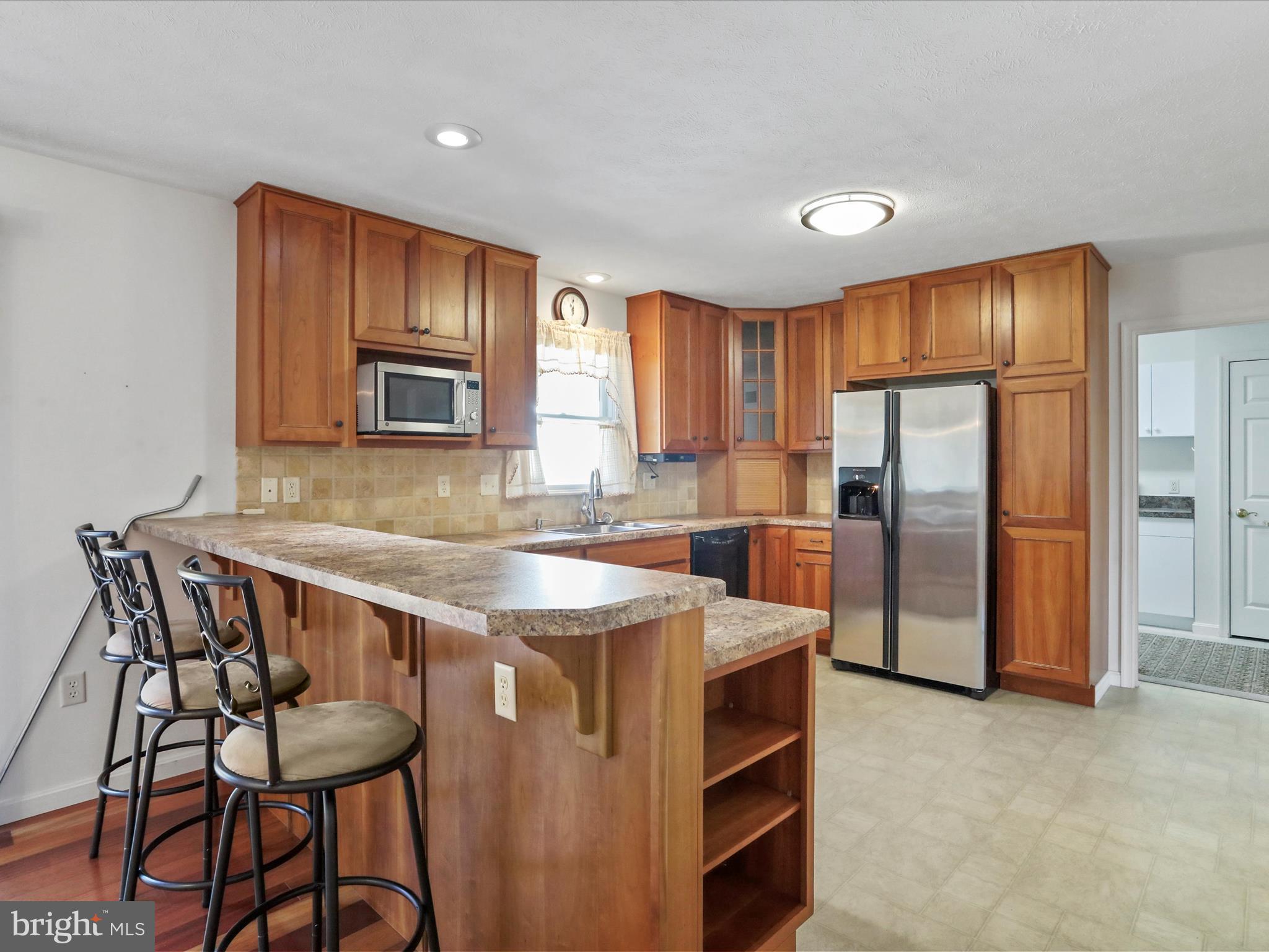 FAIRVIEW OAKS - Residential