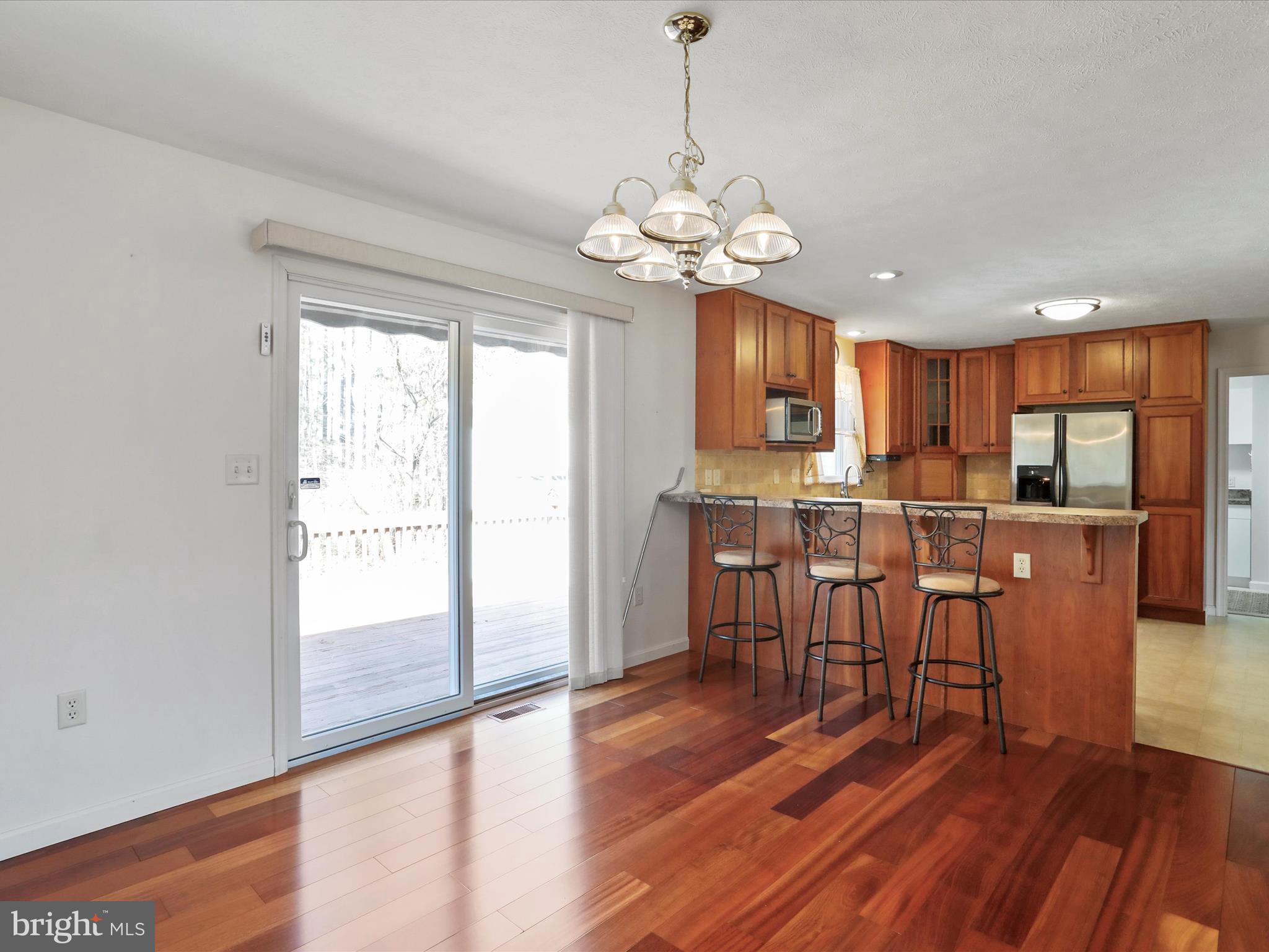 FAIRVIEW OAKS - Residential