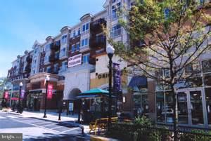 STATION SQUARE - Residential Lease