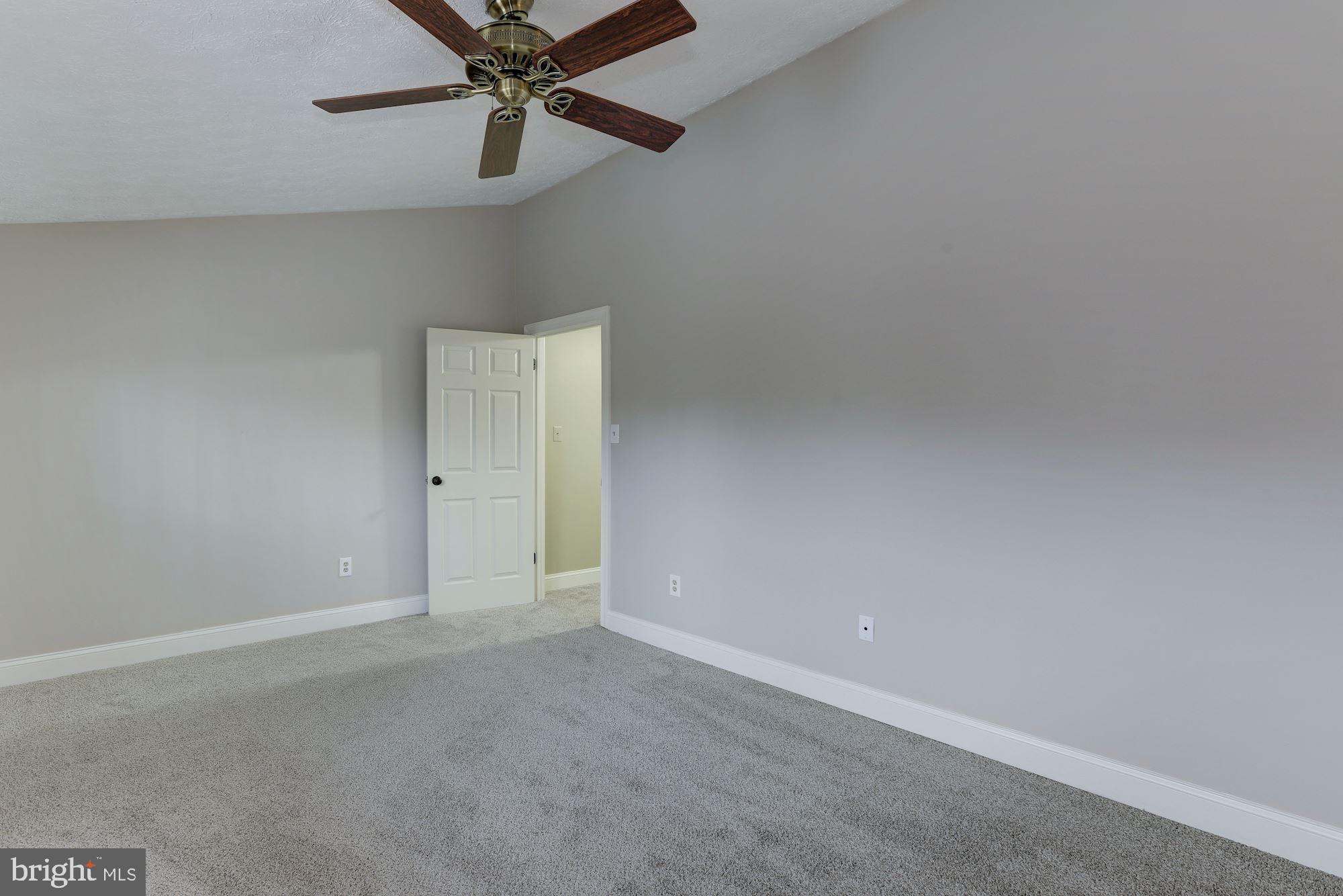 KINGS MEADE - Residential Lease