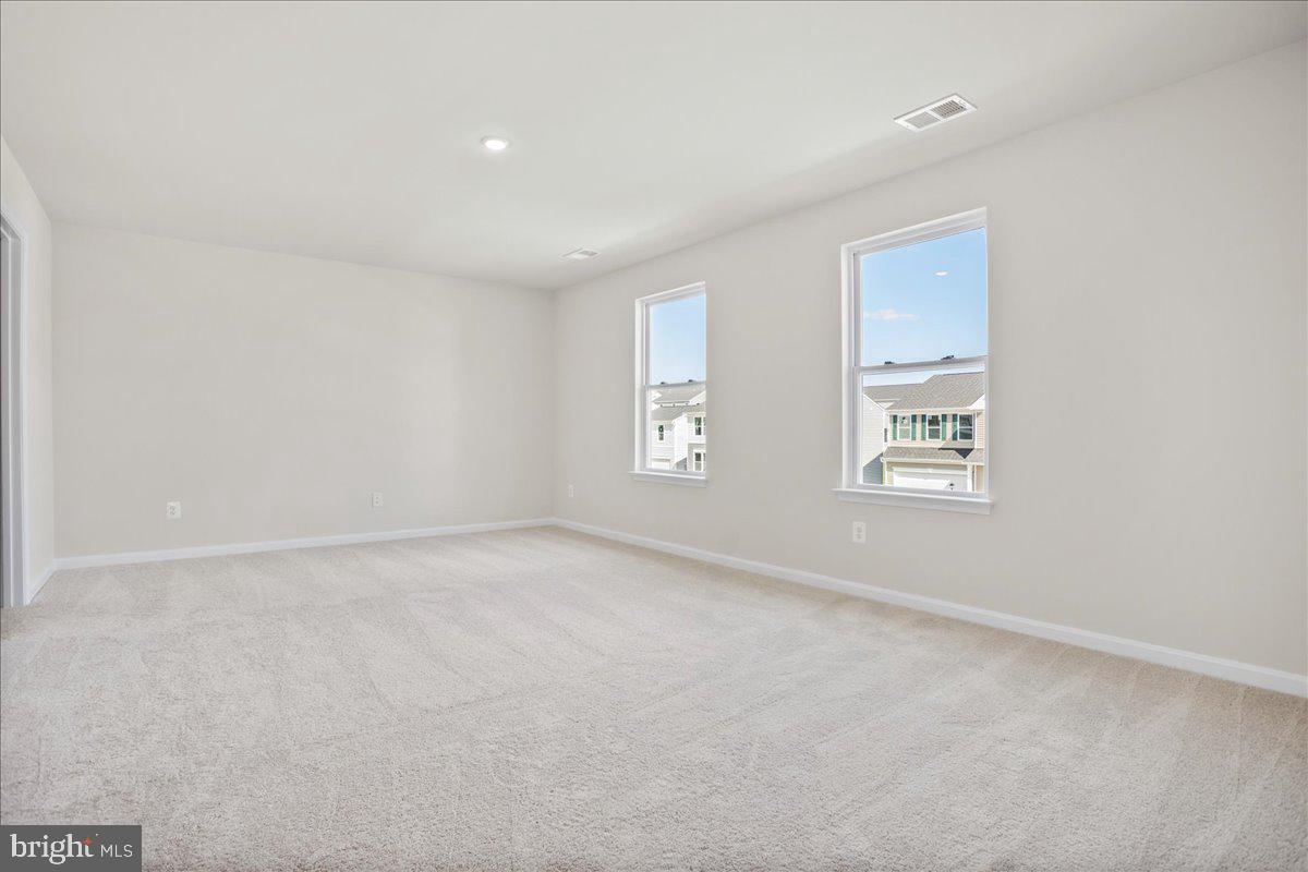 HUNTWELL WEST - Residential