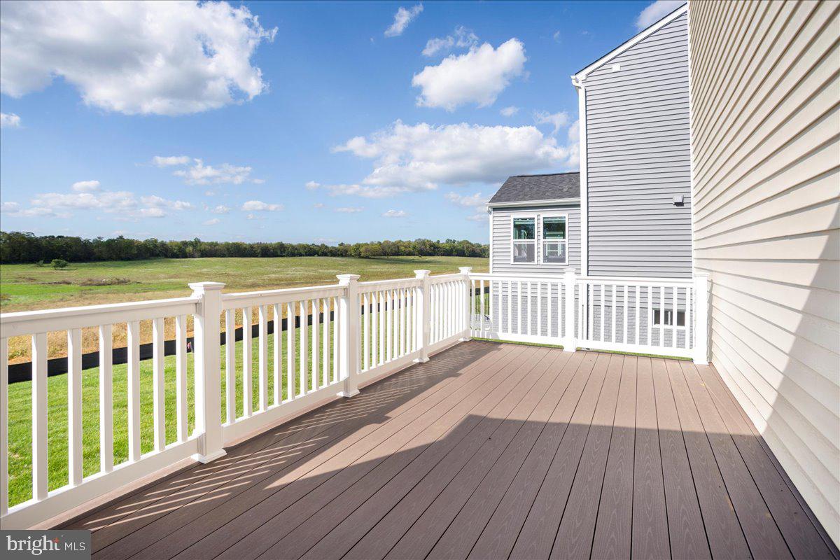 HUNTWELL WEST - Residential