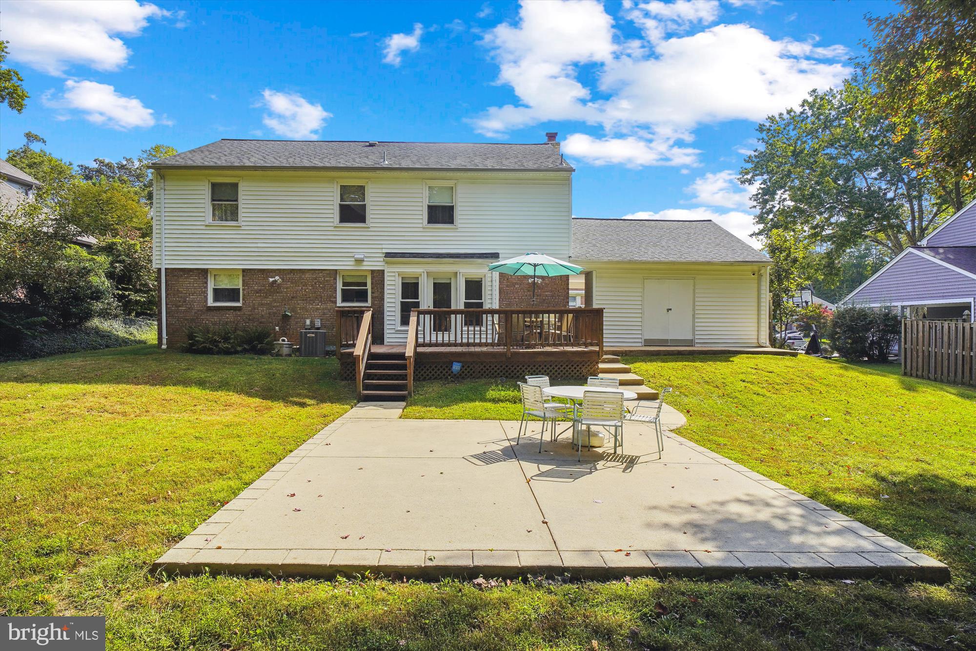 REGENCY ESTATES - Residential