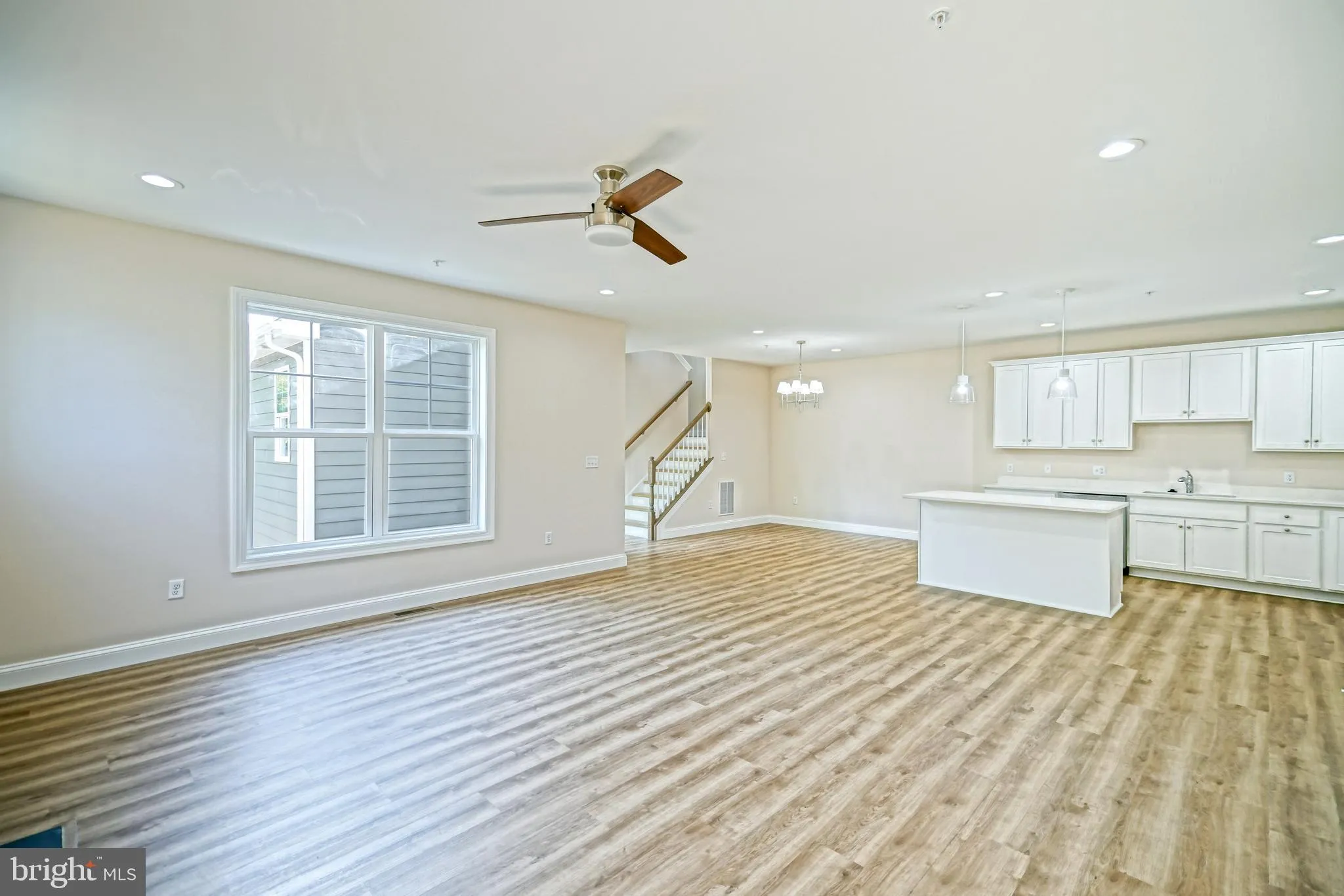 Milton, Delaware 19968, United States, 3 Bedrooms Bedrooms, ,3 BathroomsBathrooms,Residential,Pending,133402