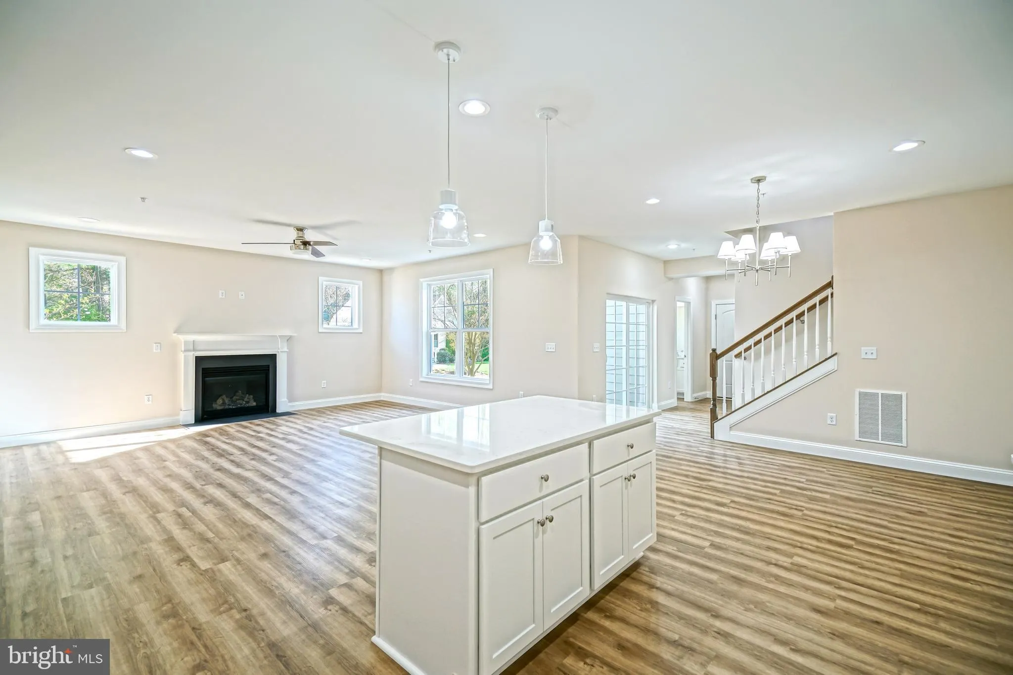 Milton, Delaware 19968, United States, 3 Bedrooms Bedrooms, ,3 BathroomsBathrooms,Residential,Pending,133402