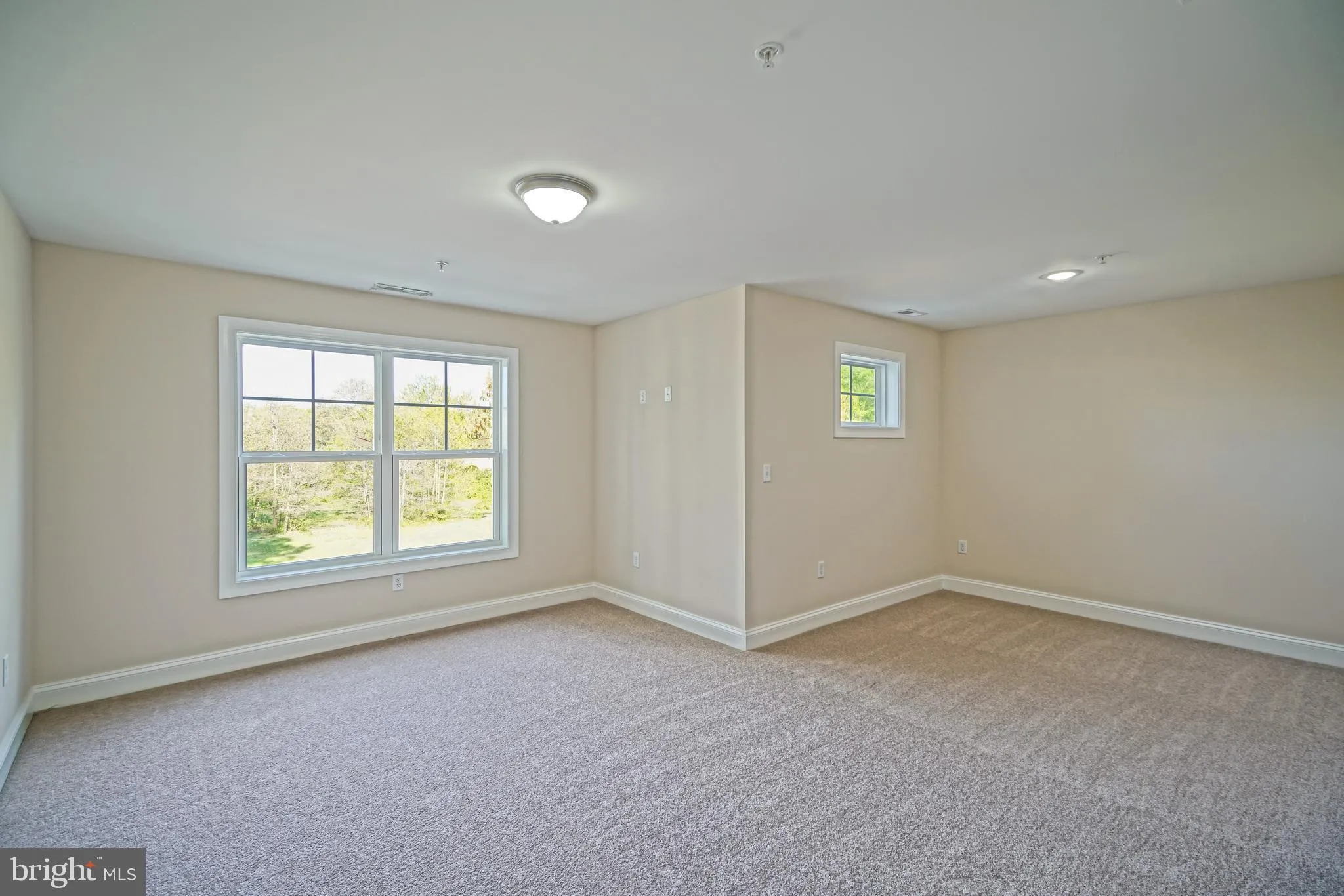 Milton, Delaware 19968, United States, 3 Bedrooms Bedrooms, ,3 BathroomsBathrooms,Residential,Pending,133402