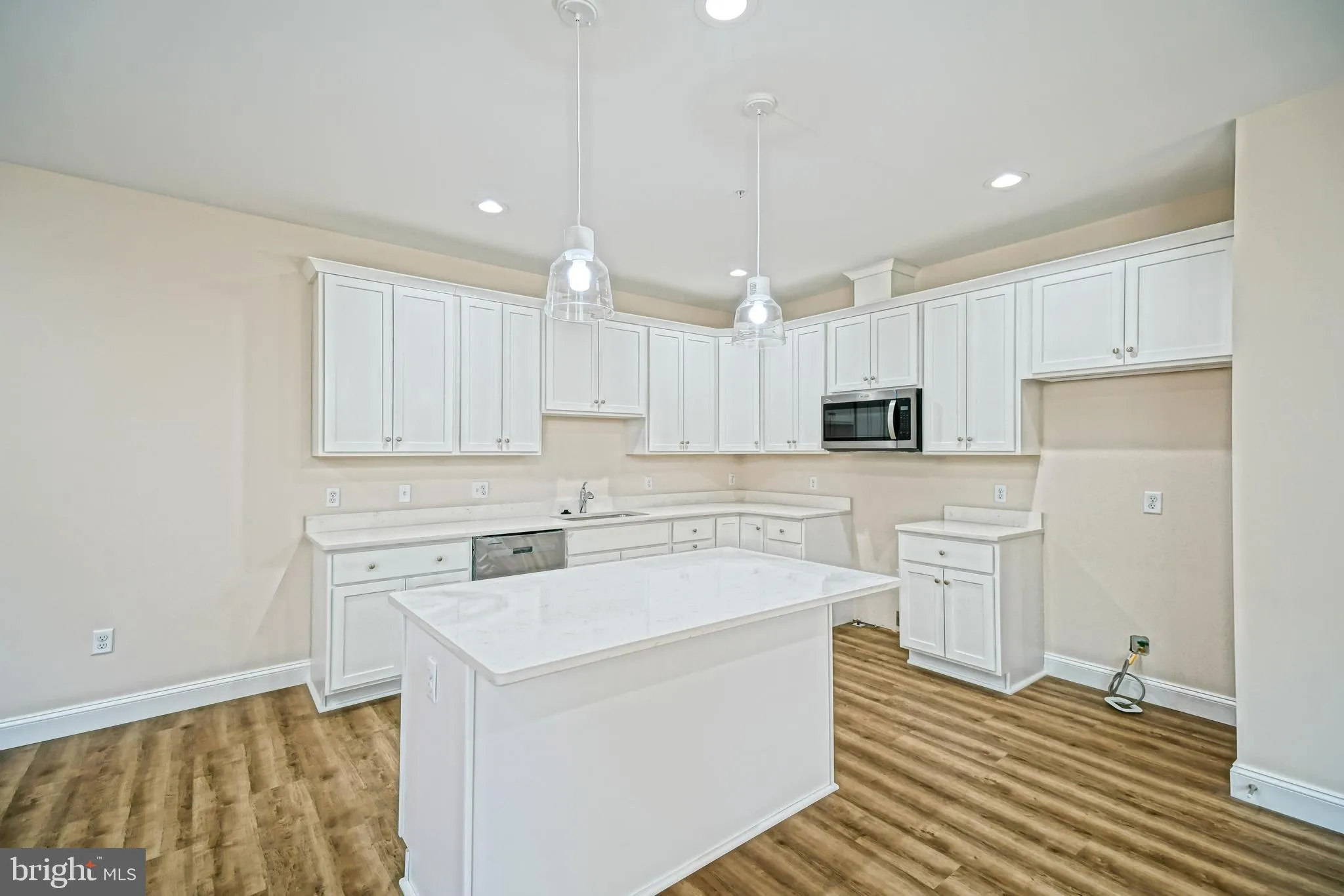 Milton, Delaware 19968, United States, 3 Bedrooms Bedrooms, ,3 BathroomsBathrooms,Residential,Pending,133402