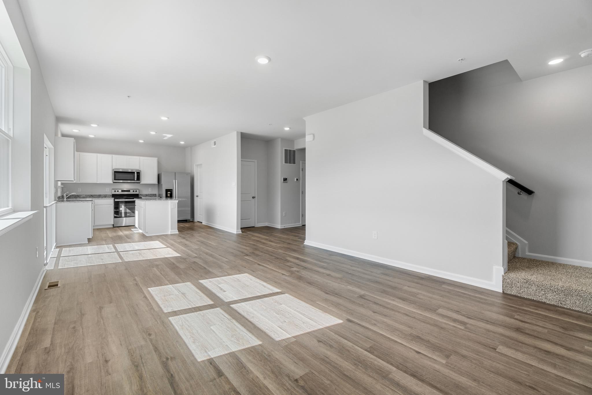 RED HILL - Residential