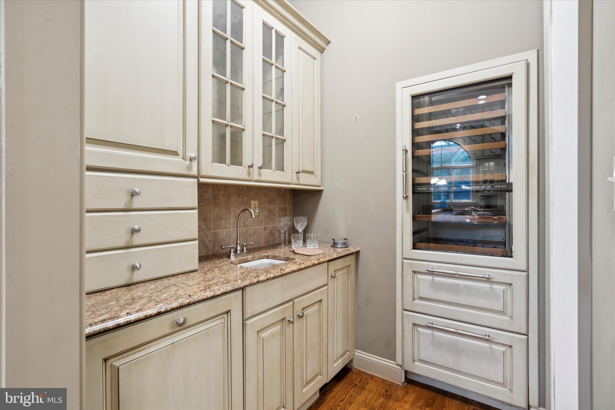 SPRINGHOUSE FARM - Residential