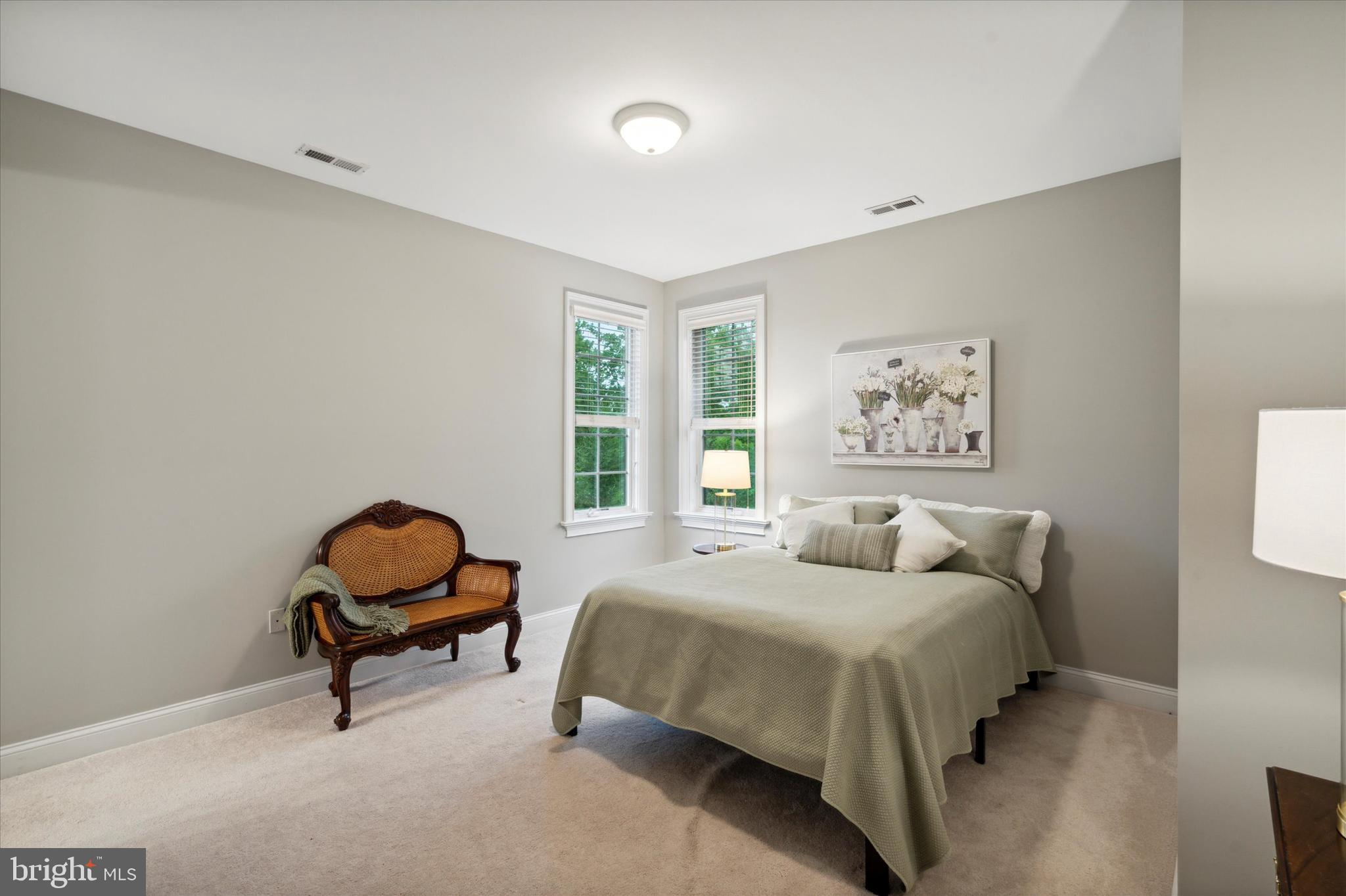 SPRINGHOUSE FARM - Residential