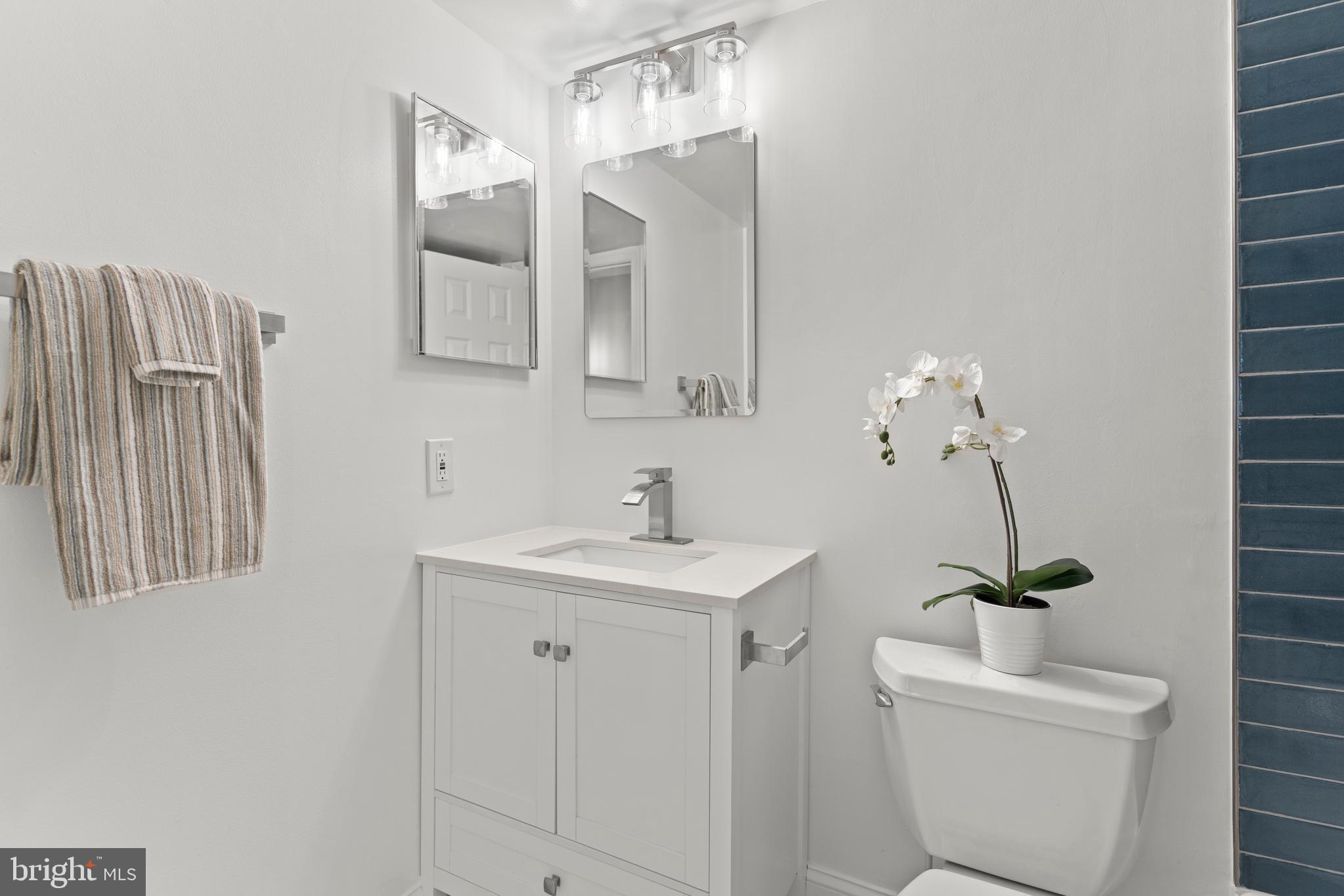 WATERGATE AT LANDMARK - Residential