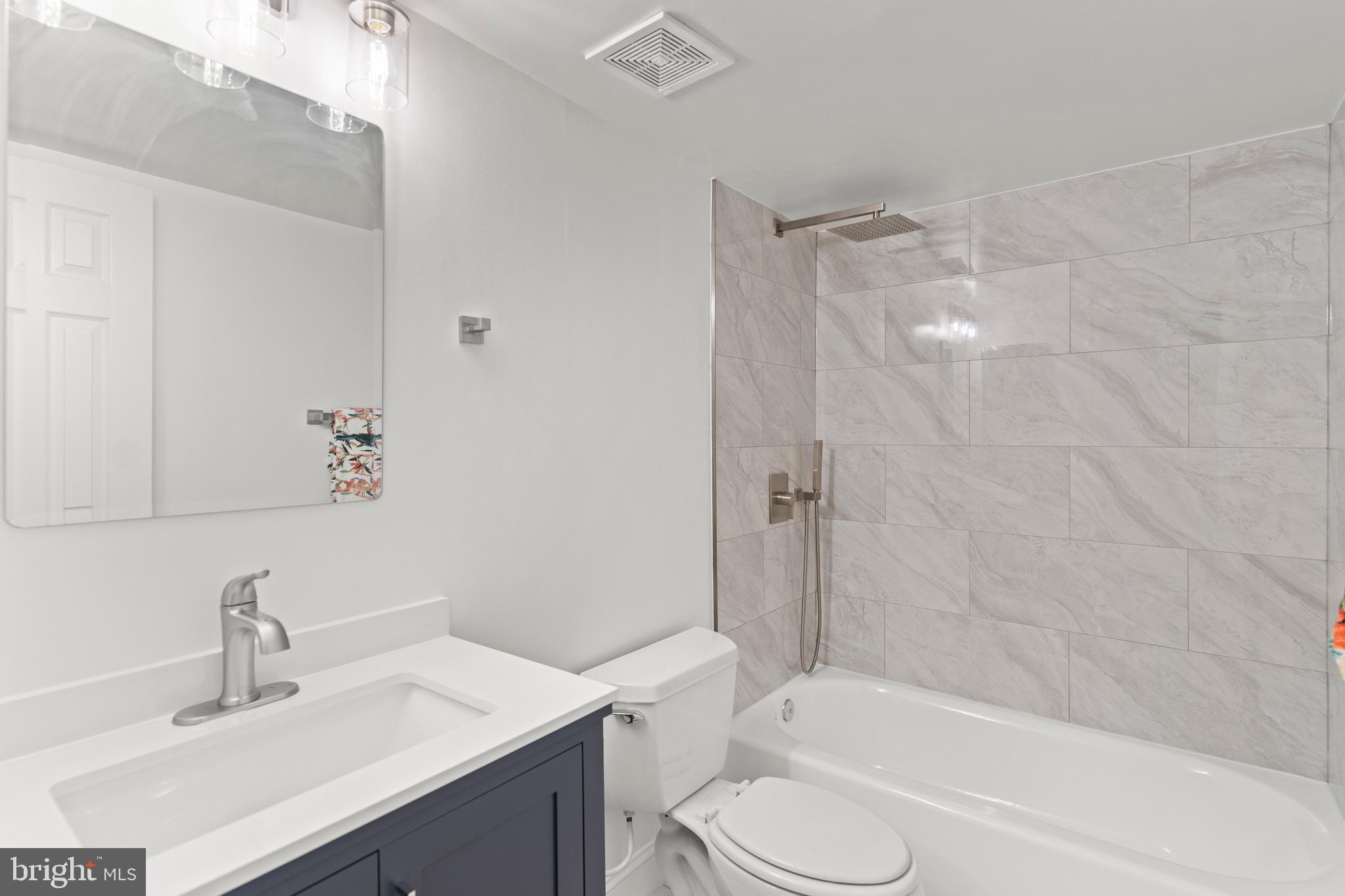 WATERGATE AT LANDMARK - Residential