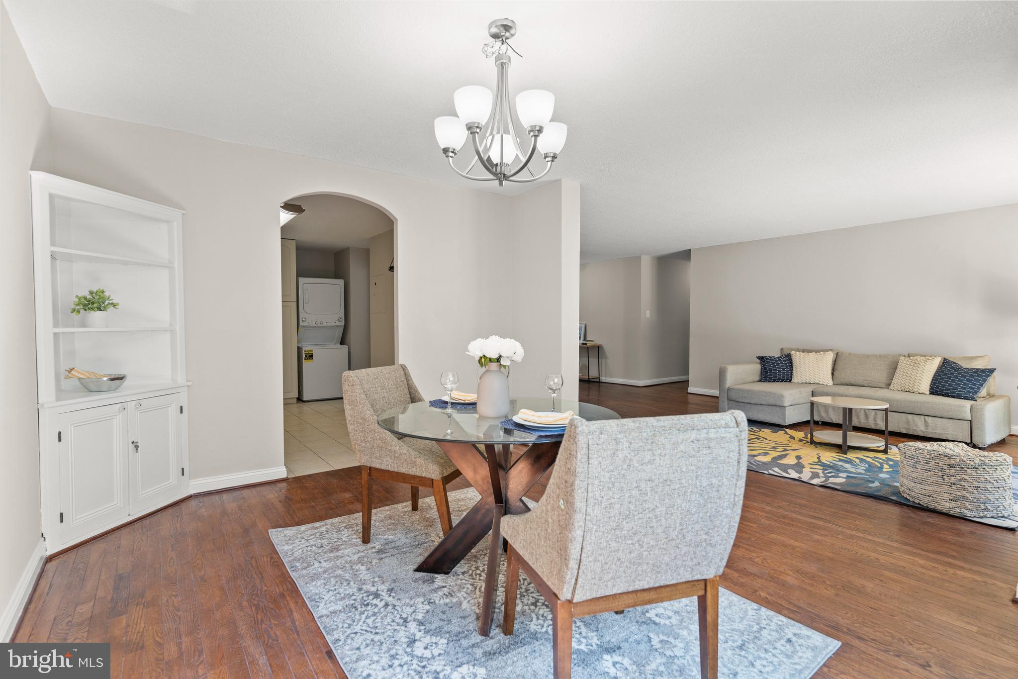 WATERGATE AT LANDMARK - Residential