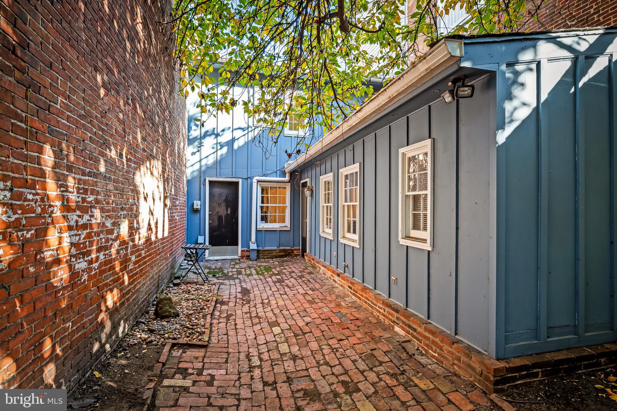 FELLS POINT HISTORIC DISTRICT - Residential