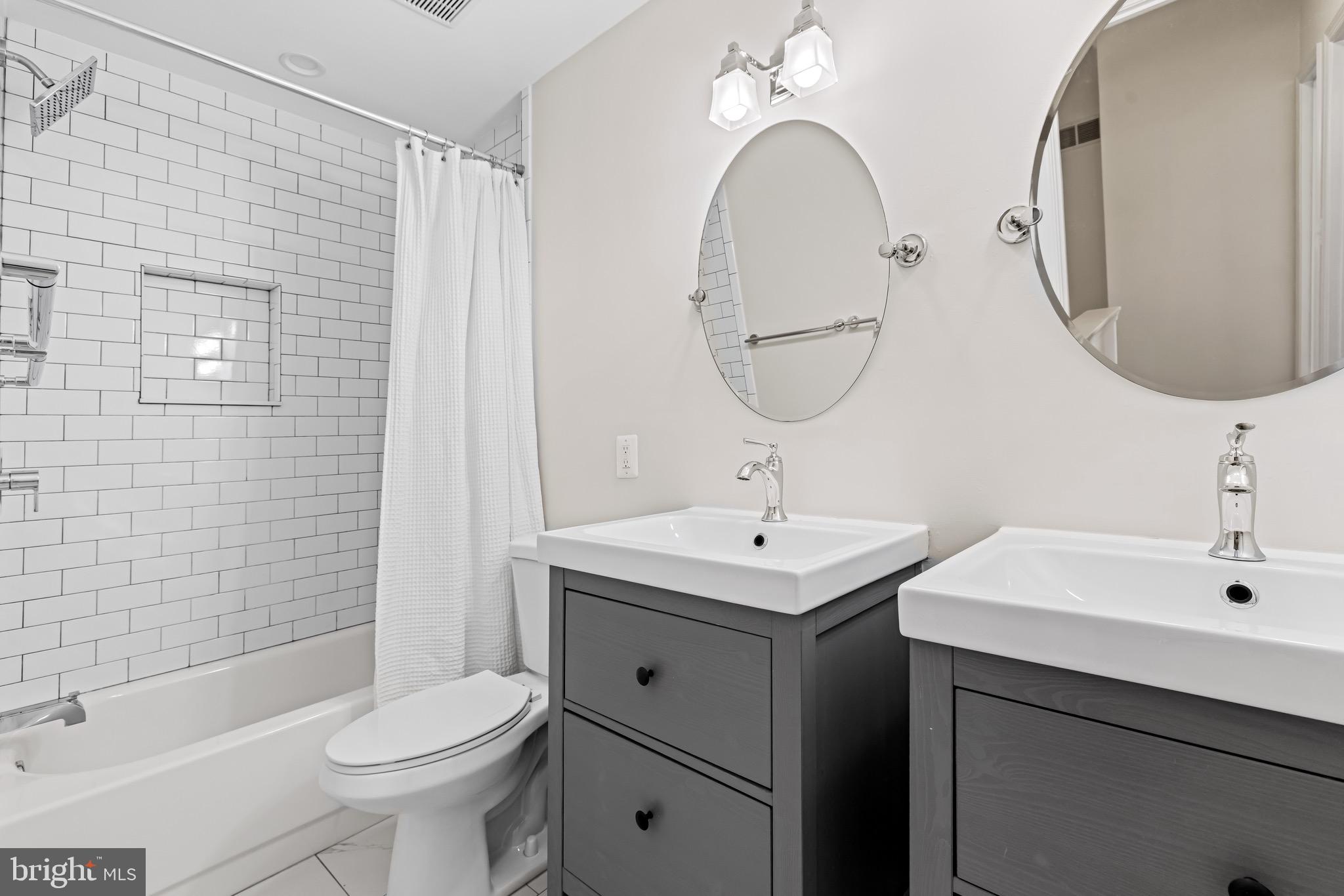 FELLS POINT HISTORIC DISTRICT - Residential