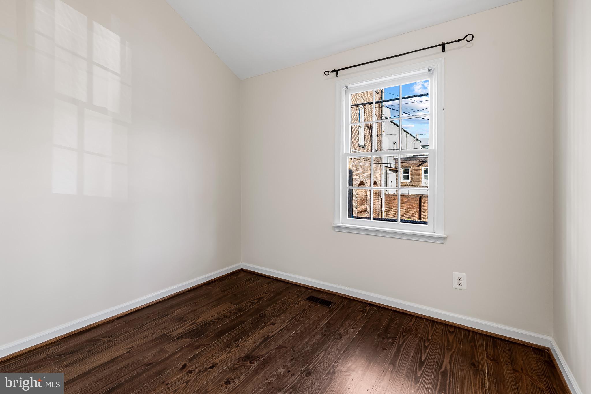 FELLS POINT HISTORIC DISTRICT - Residential