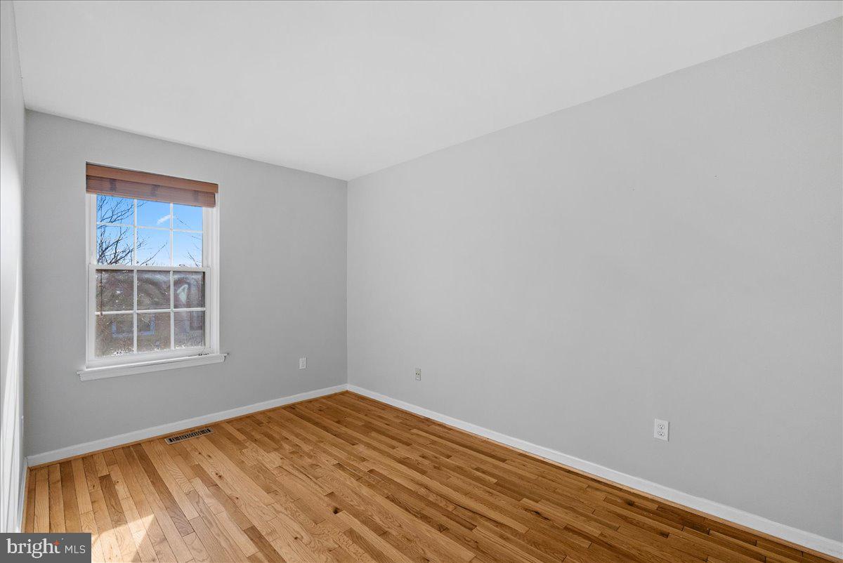 RESTON - Residential Lease