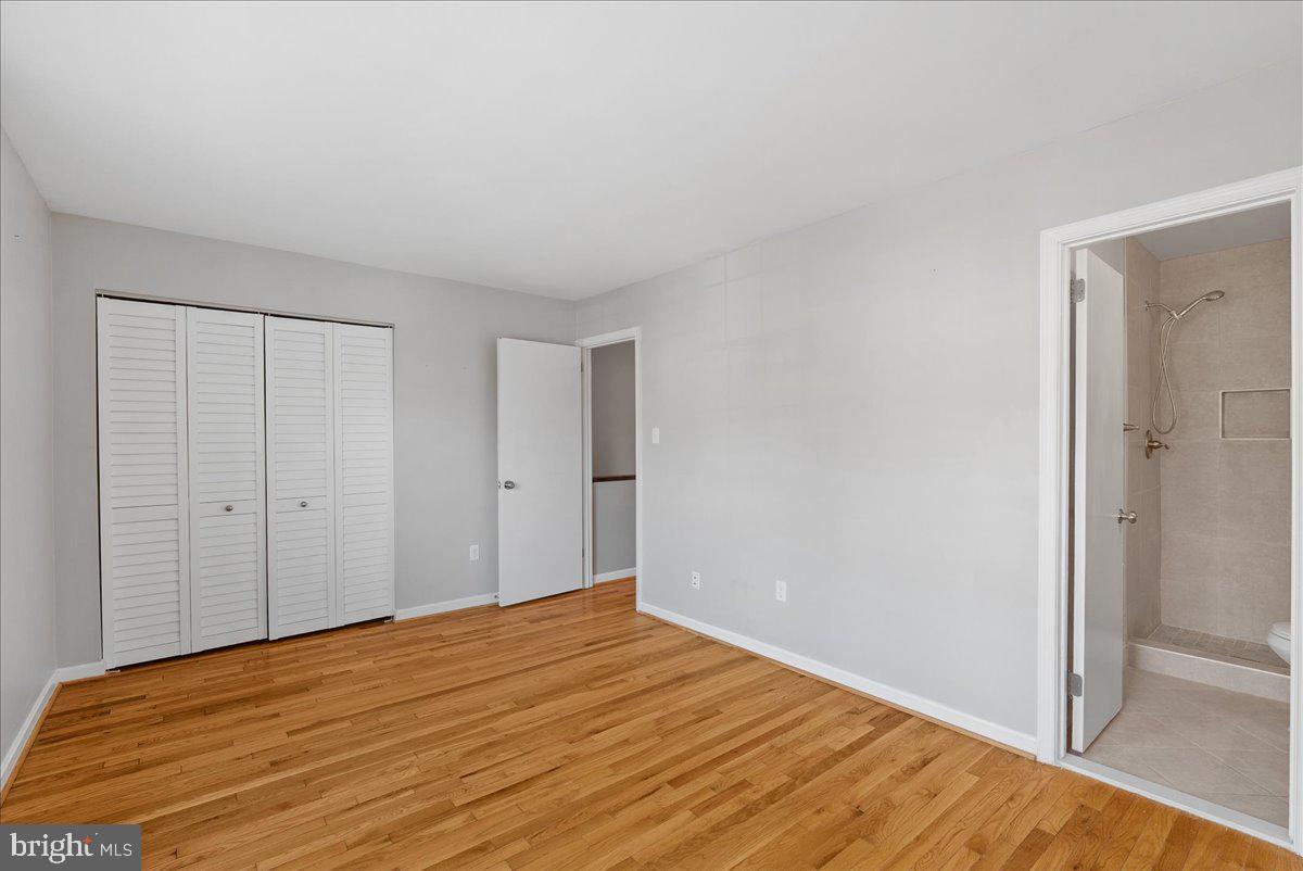 RESTON - Residential Lease