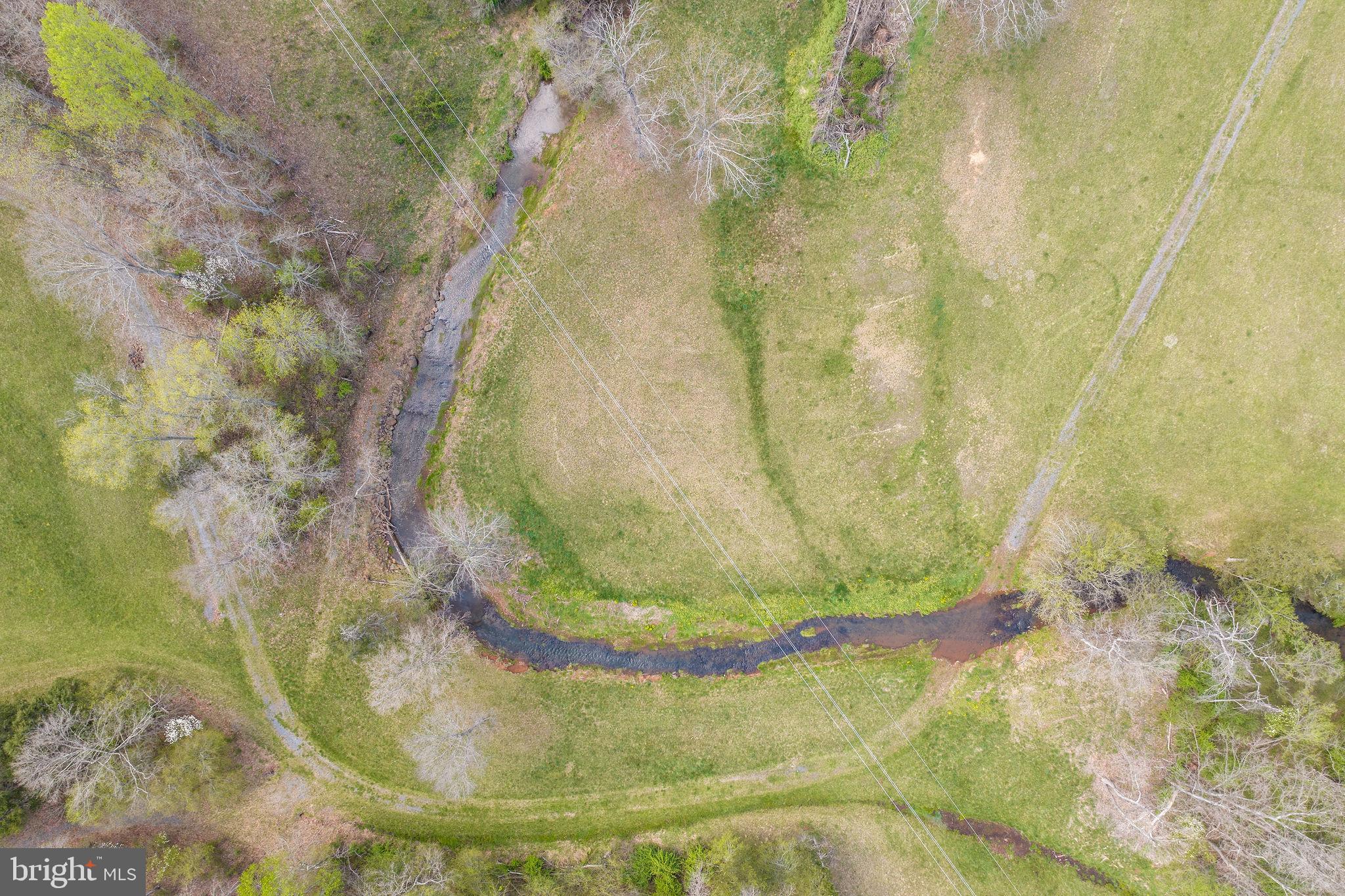 ROCK CASTLE CREEK - Farm