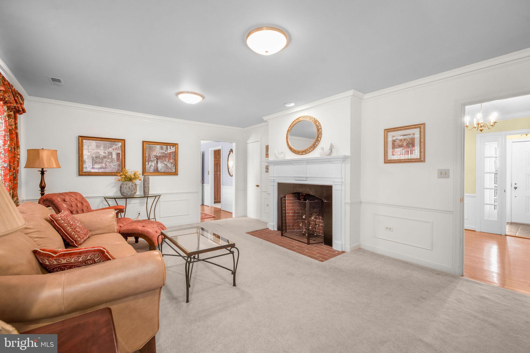 ROCK CASTLE CREEK - Farm