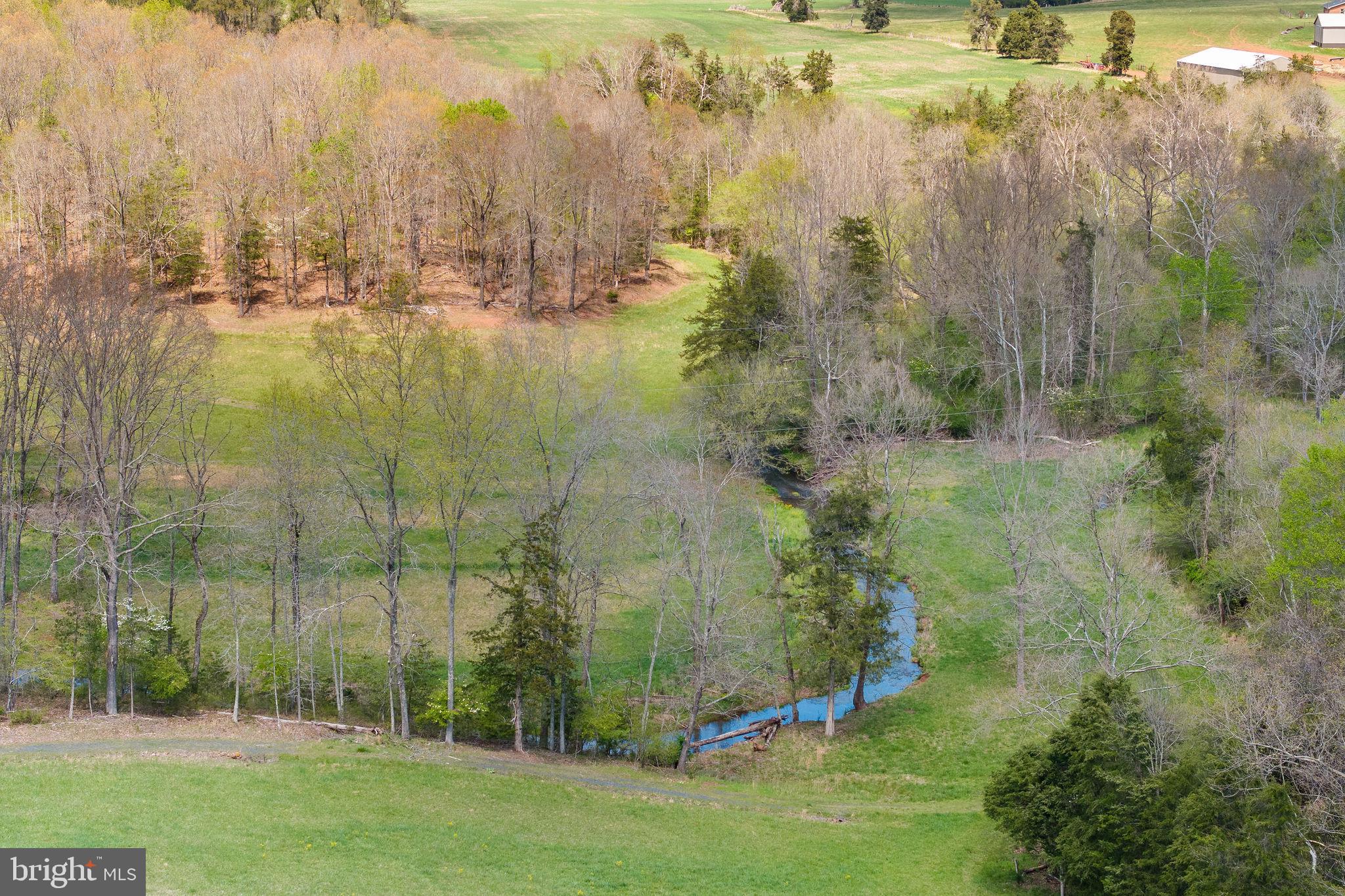 ROCK CASTLE CREEK - Farm