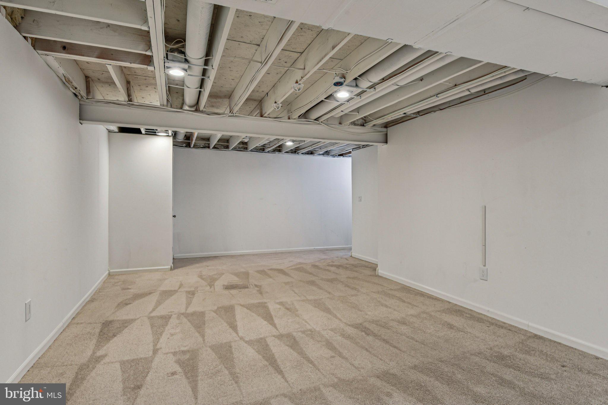 RIDGE FOREST - Residential