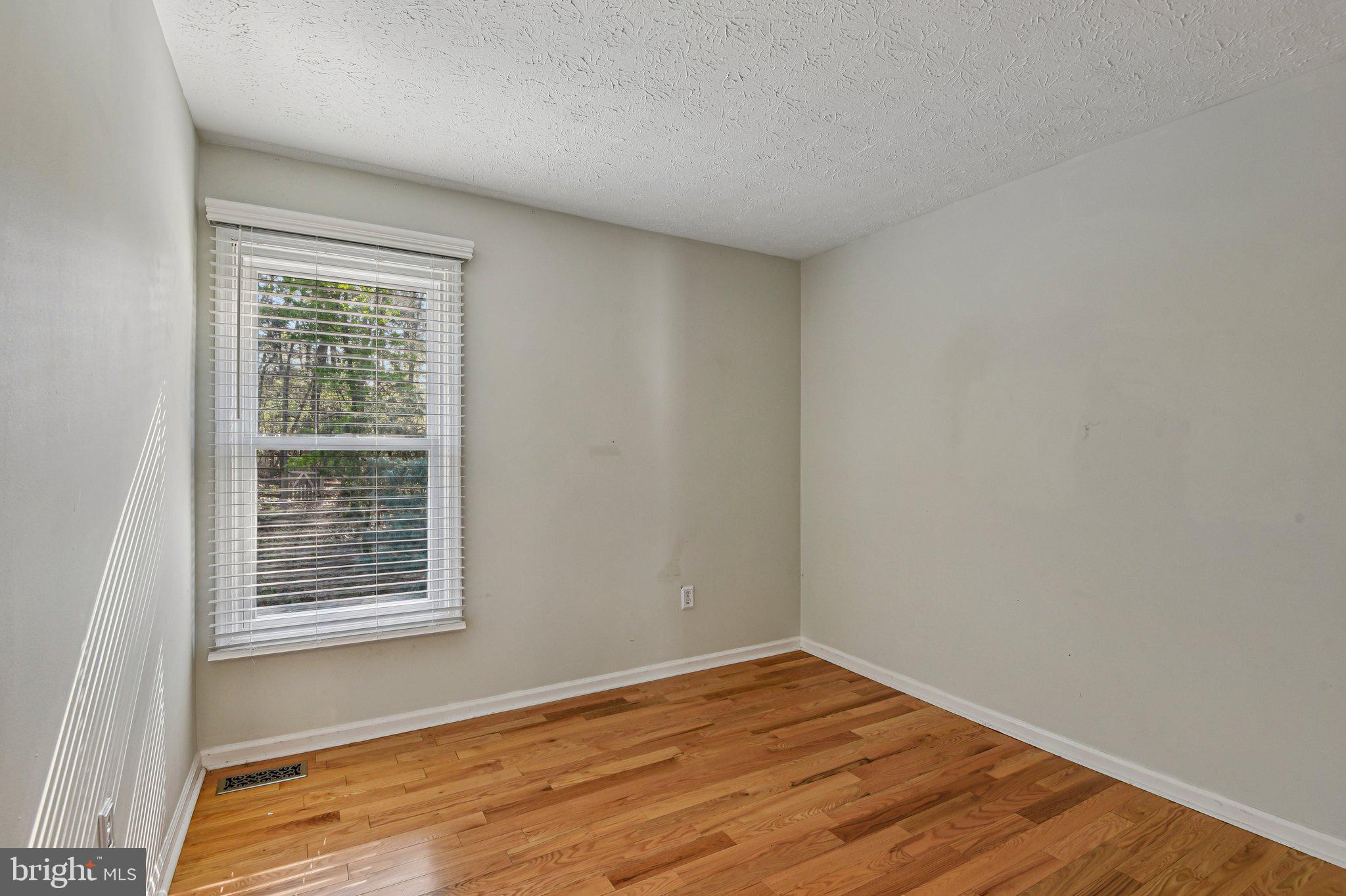 RIDGE FOREST - Residential