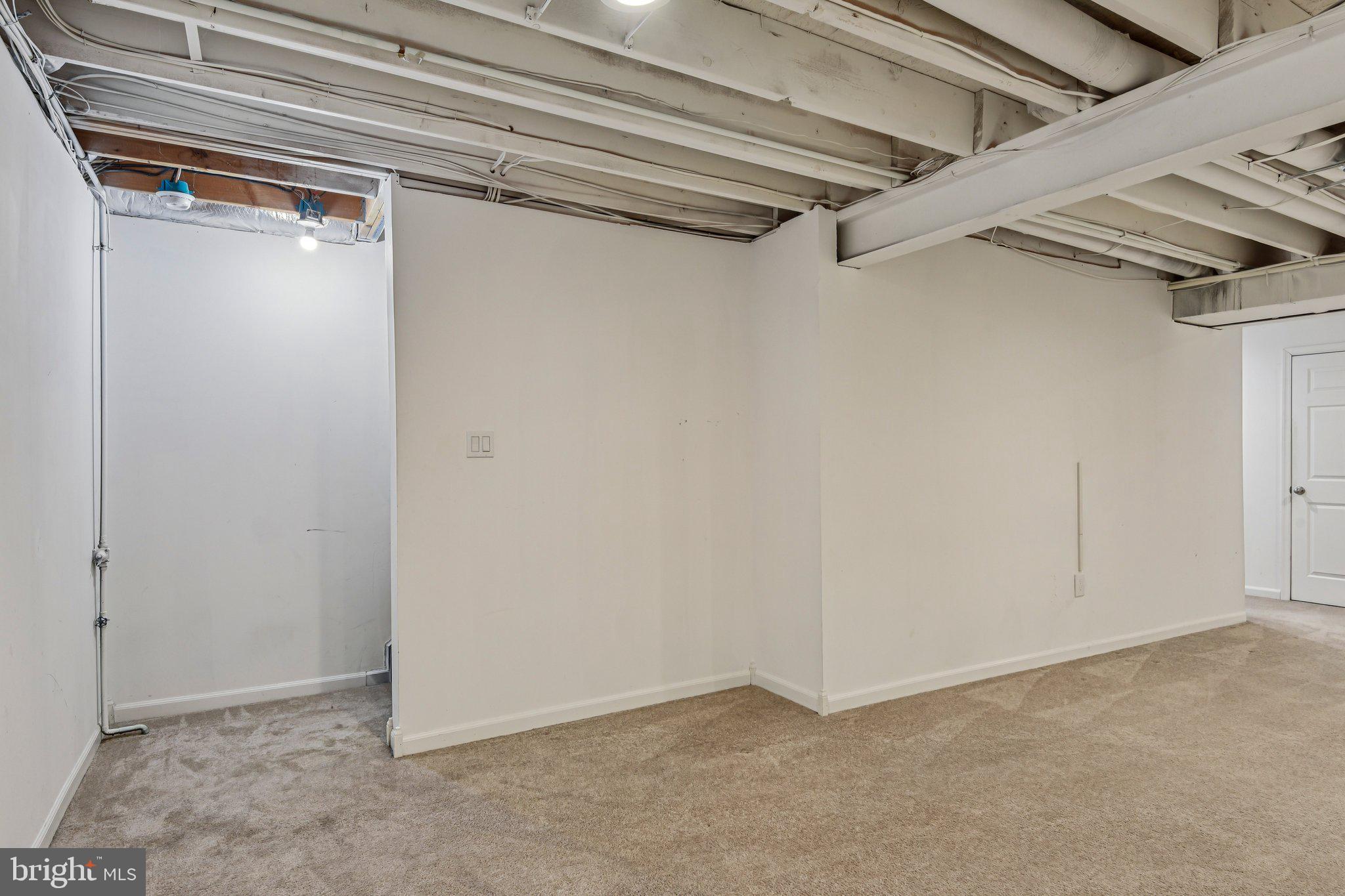 RIDGE FOREST - Residential