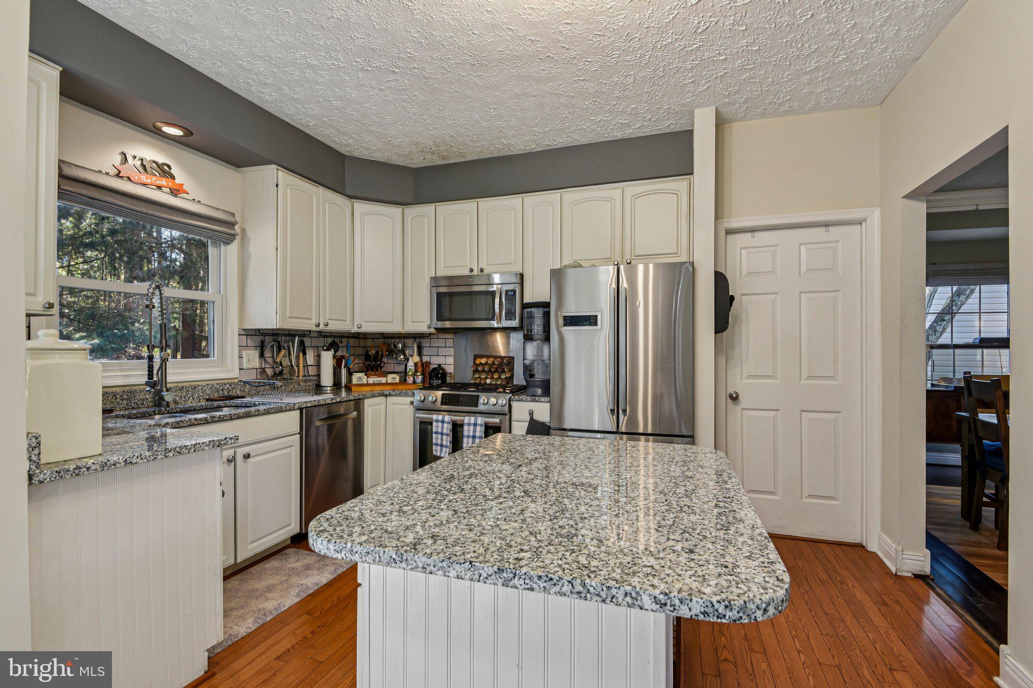 RIDGE FOREST - Residential