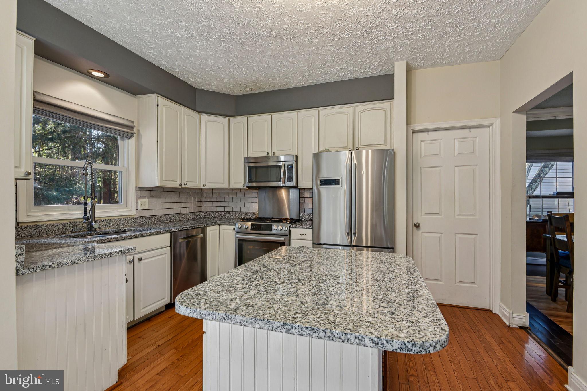 RIDGE FOREST - Residential